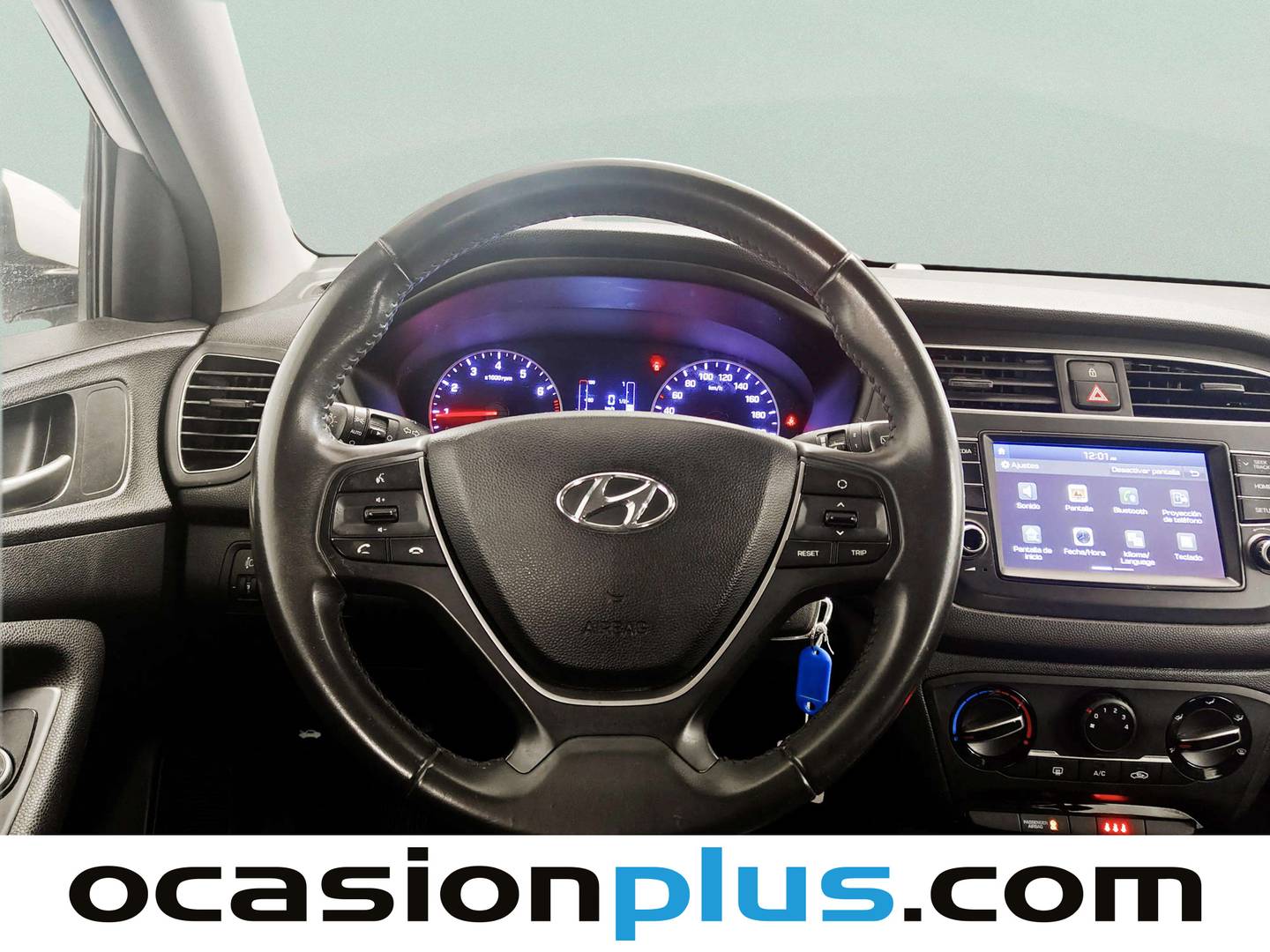 Hyundai i20 Hyundai i20 1.2 MPI Essence (75 CV) manual
