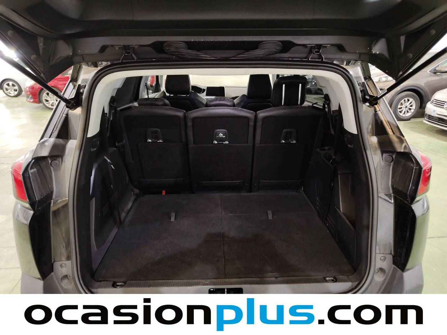 Foto Peugeot 5008 Peugeot 5008 BlueHDi 120 S&S Allure EAT6 (120 CV) 7 Plazas siete plazas