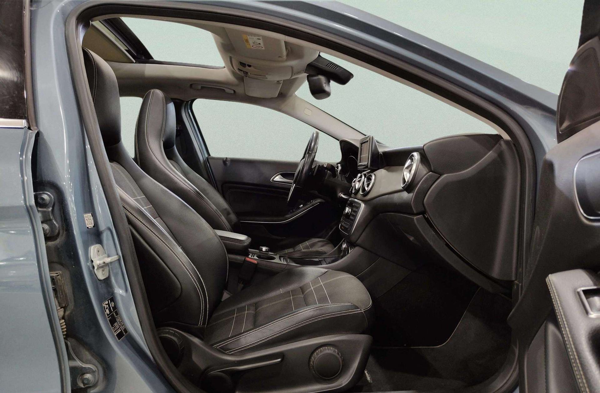Mercedes-Benz GLA 200 CDI AMG Line - foto 15