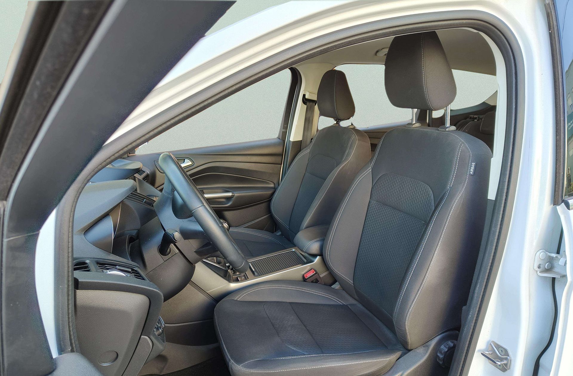 Ford Kuga 1.5 EcoBoost Trend+ 4x2 - foto 10