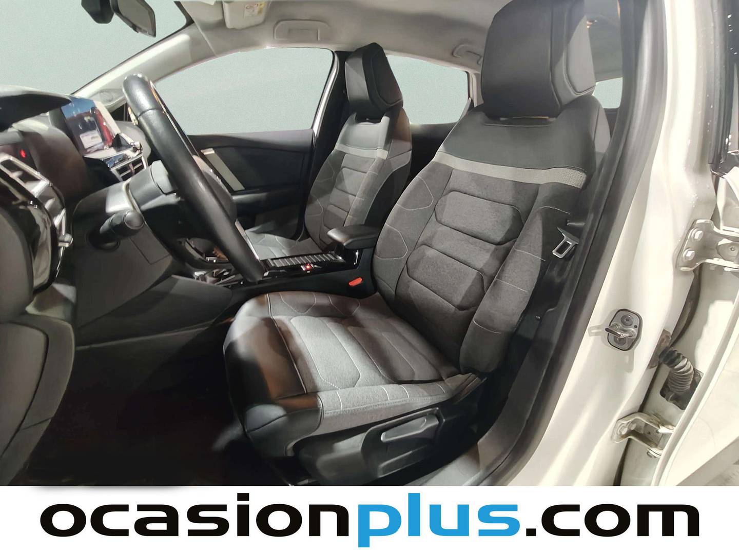 Foto Citroën C4 Citroen C4 PureTech 130 S&S 6v Feel Pack (130 CV)