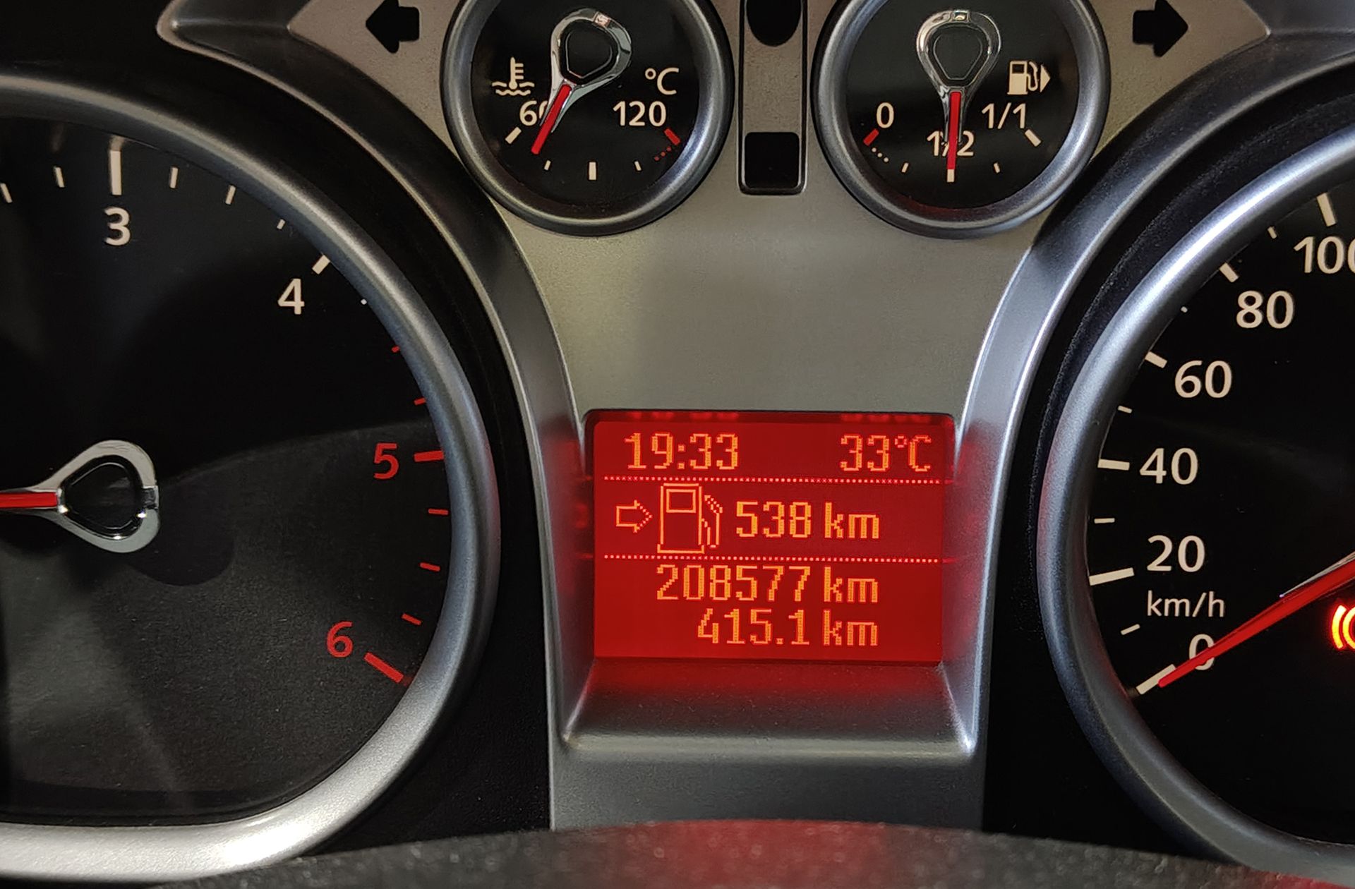 Ford Focus SportBreak 1.6 TDCi Trend - foto 7