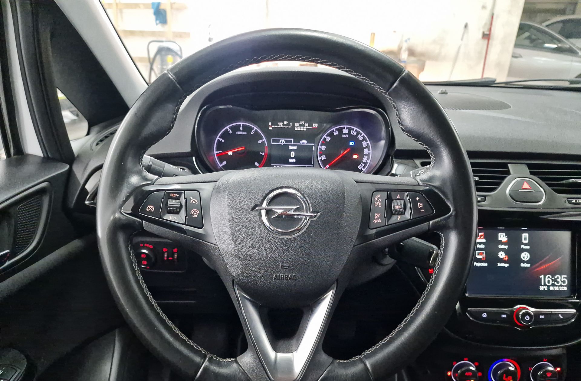 Opel Corsa 1.4 Selective - foto 20