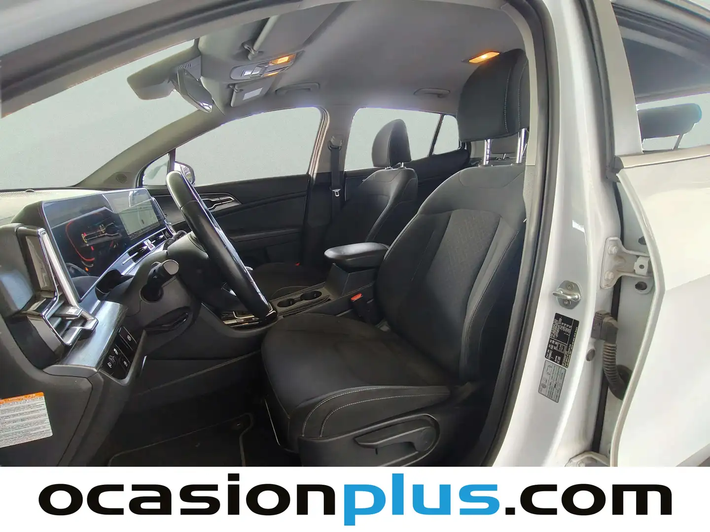 Foto KIA Sportage Kia Sportage 1.6 CRDi MHEV Business 4x2 (136 CV)