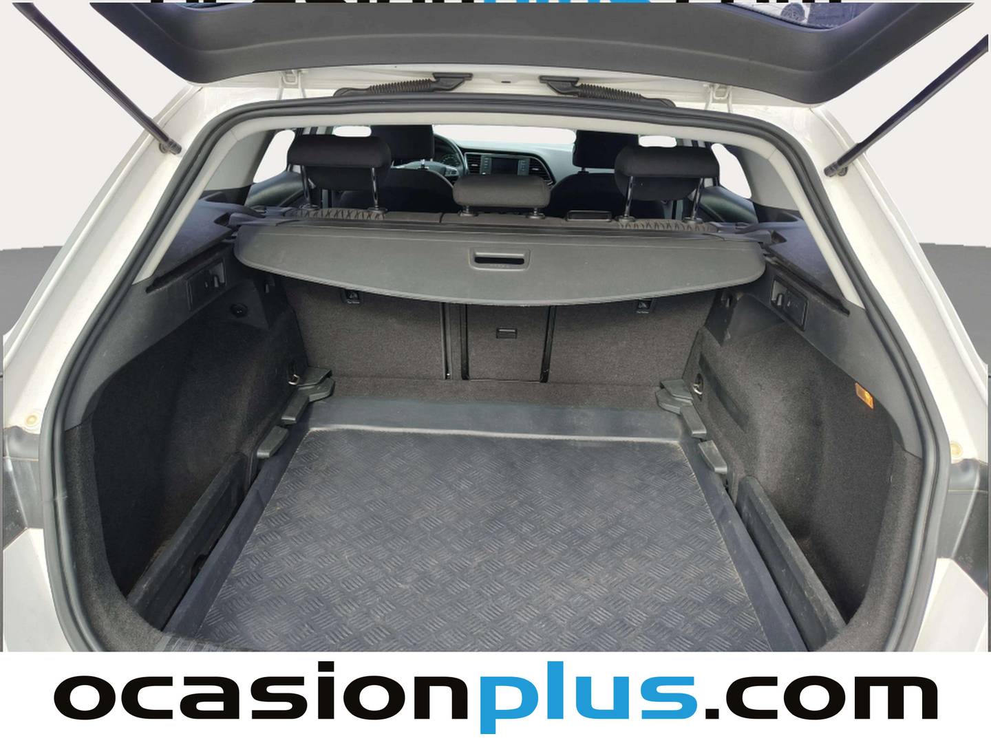 Foto Seat León SEAT León ST 1.6 TDI S&S Style (105 CV)