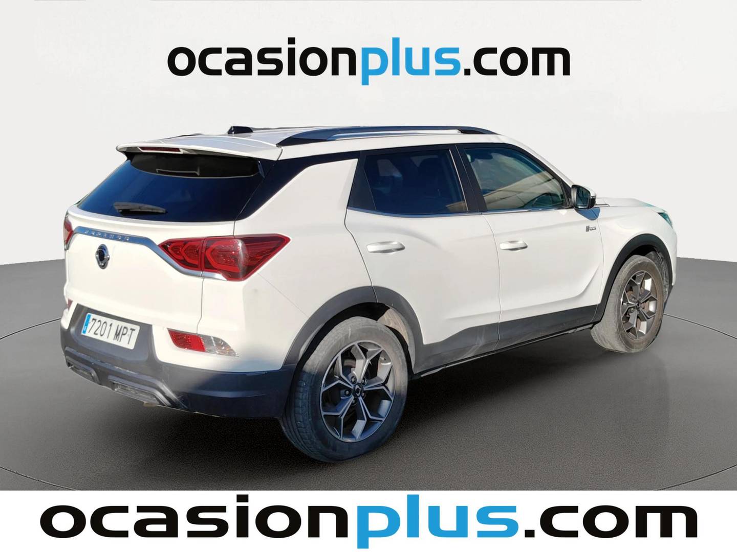 Foto trasera SsangYong Korando SsangYong Korando G15T Urban Plus (149 CV) derecha