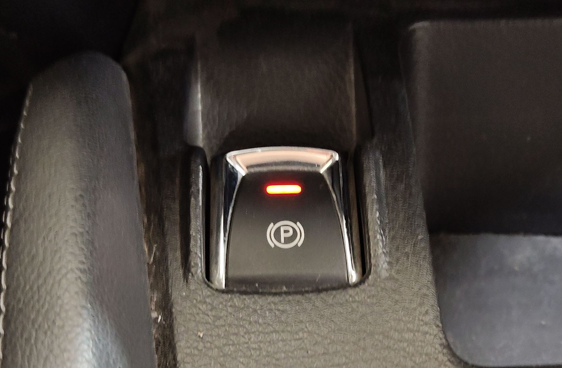 Nissan Qashqai 1.5 dCi Acenta 4x2 - foto 24