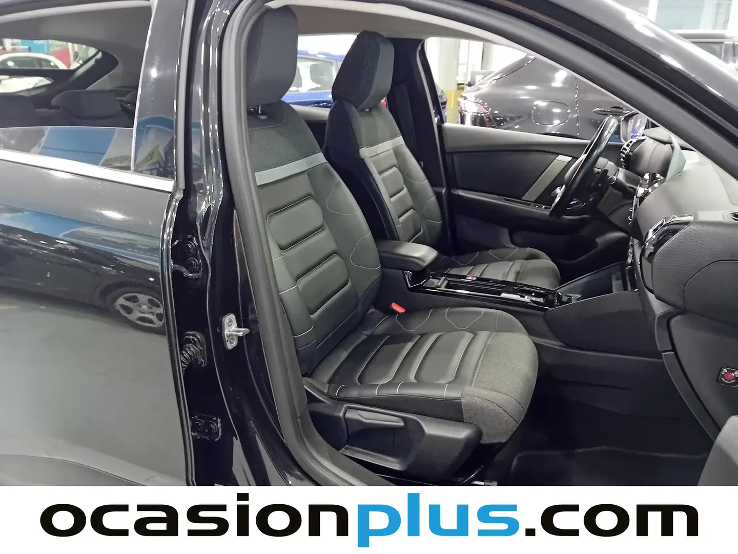 Foto Citroën C4 Citroen C4 PureTech 130 S&S Shine EAT8 (130 CV)