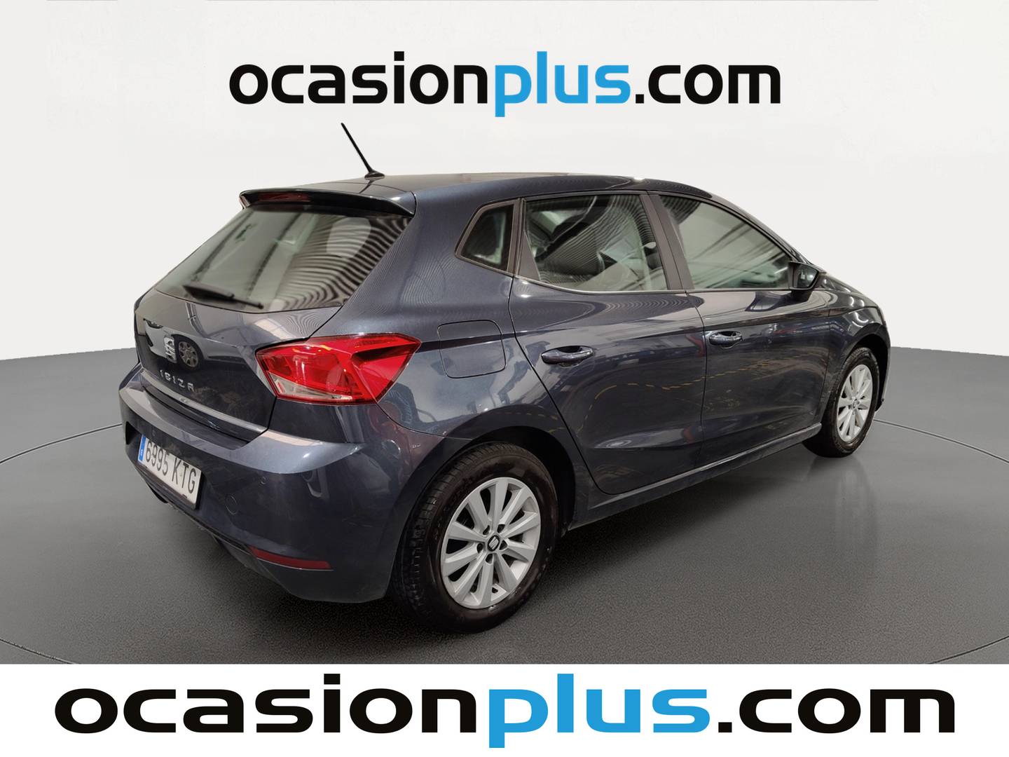 Foto trasera Seat Ibiza Seat Ibiza 1.0 MPI Style Plus (80 CV) derecha