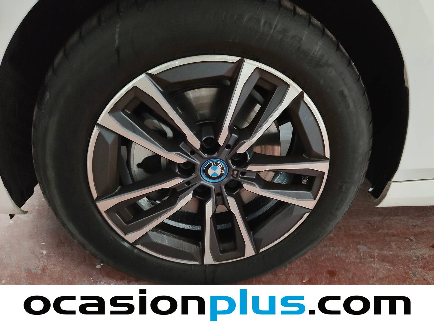 Foto BMW Serie 2 Active Tourer BMW Serie 2 225e xDrive Active Tourer (245 CV)  Pack M