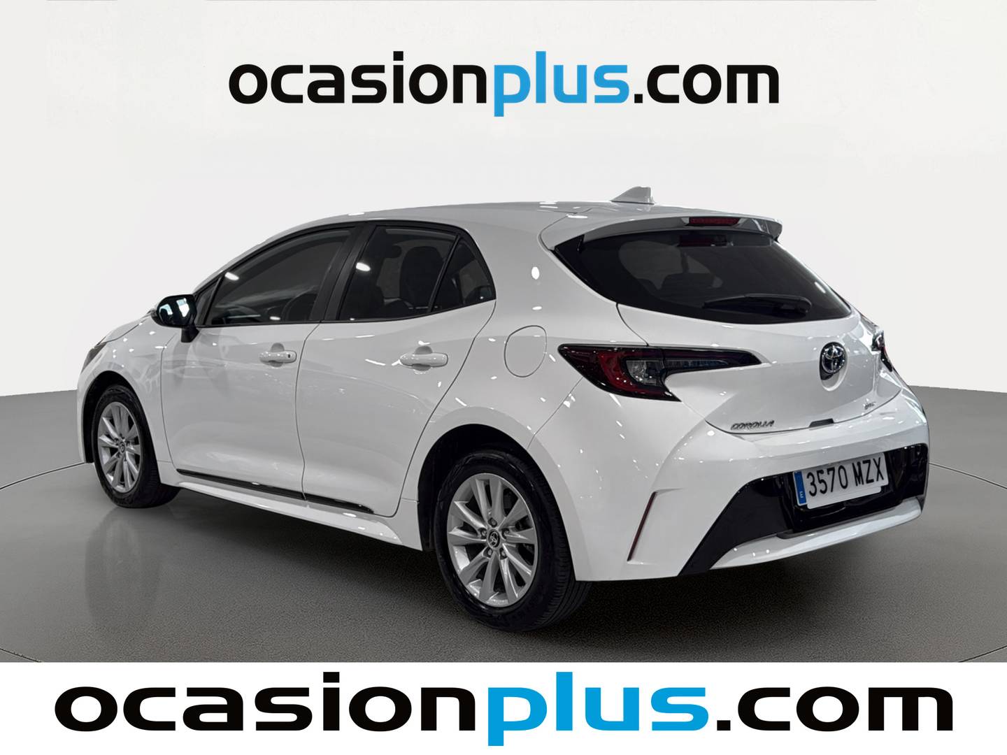 Foto trasera Toyota Corolla Toyota Corolla 140H Active Plus (140 CV) izquierda