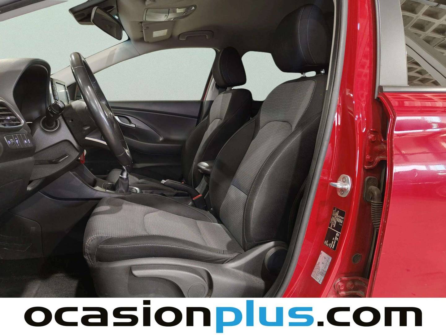 Foto asientos delanteros Hyundai i30 Hyundai i30 1.0 TGDI Link (120 CV)