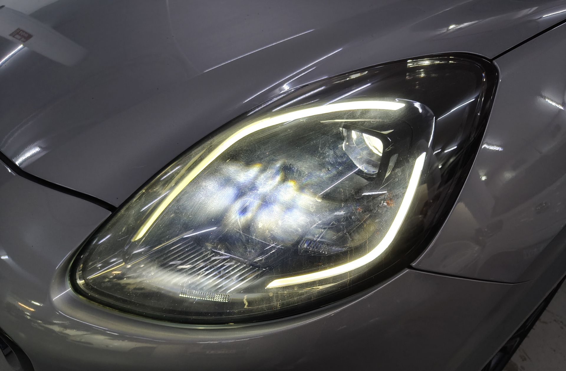 Ford Puma 1.0 EcoBoost MHEV ST-Line X Design - foto 17