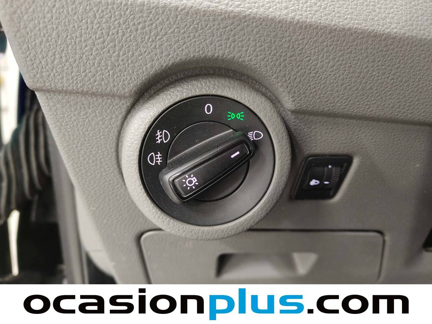 Foto Volkswagen Caravelle Volkswagen Caravelle 2.0 TDI BMT  ( 9 Plazas ) (150 CV) DSG