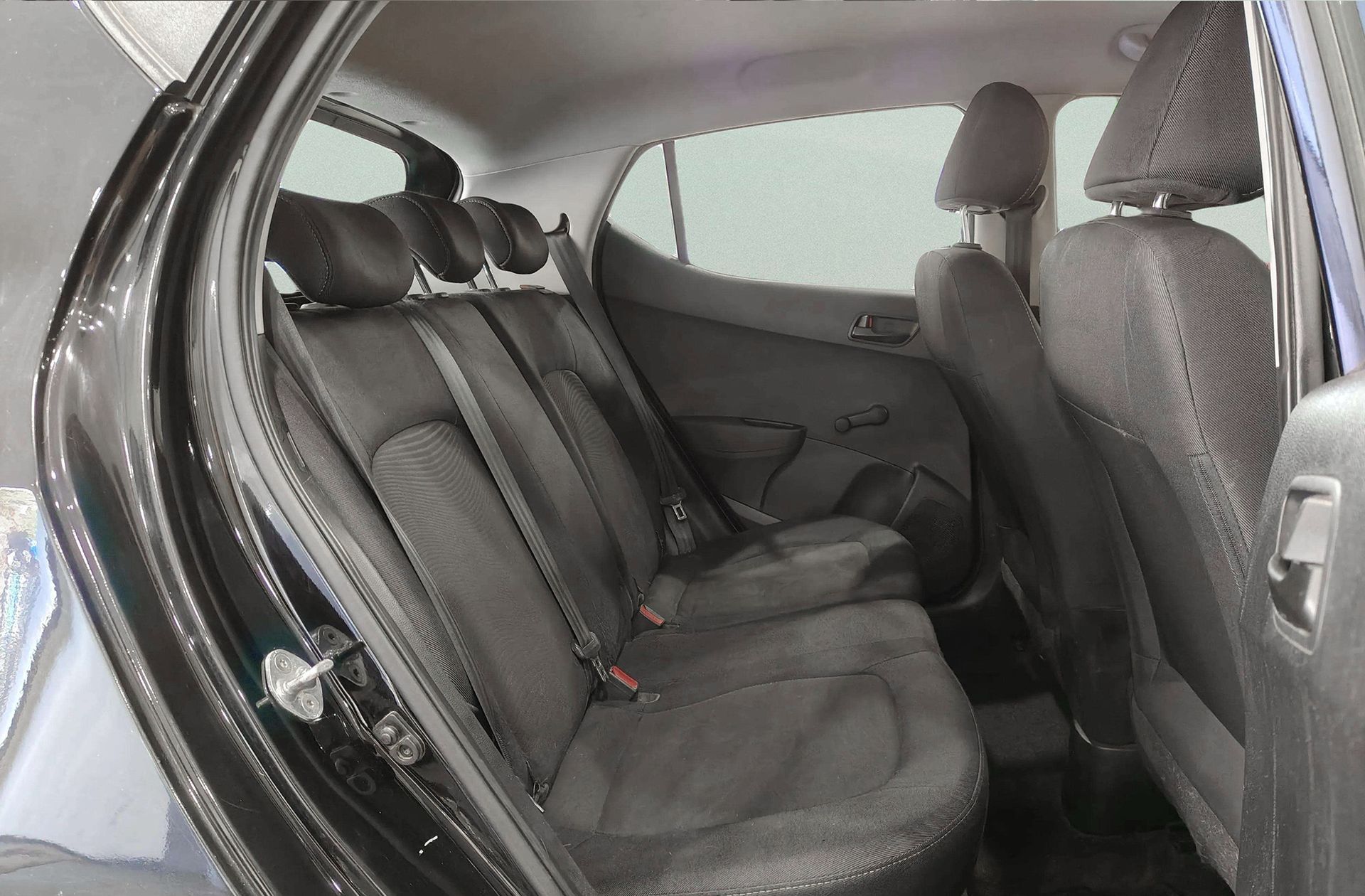 Hyundai i10 1.0 Klass - foto 13