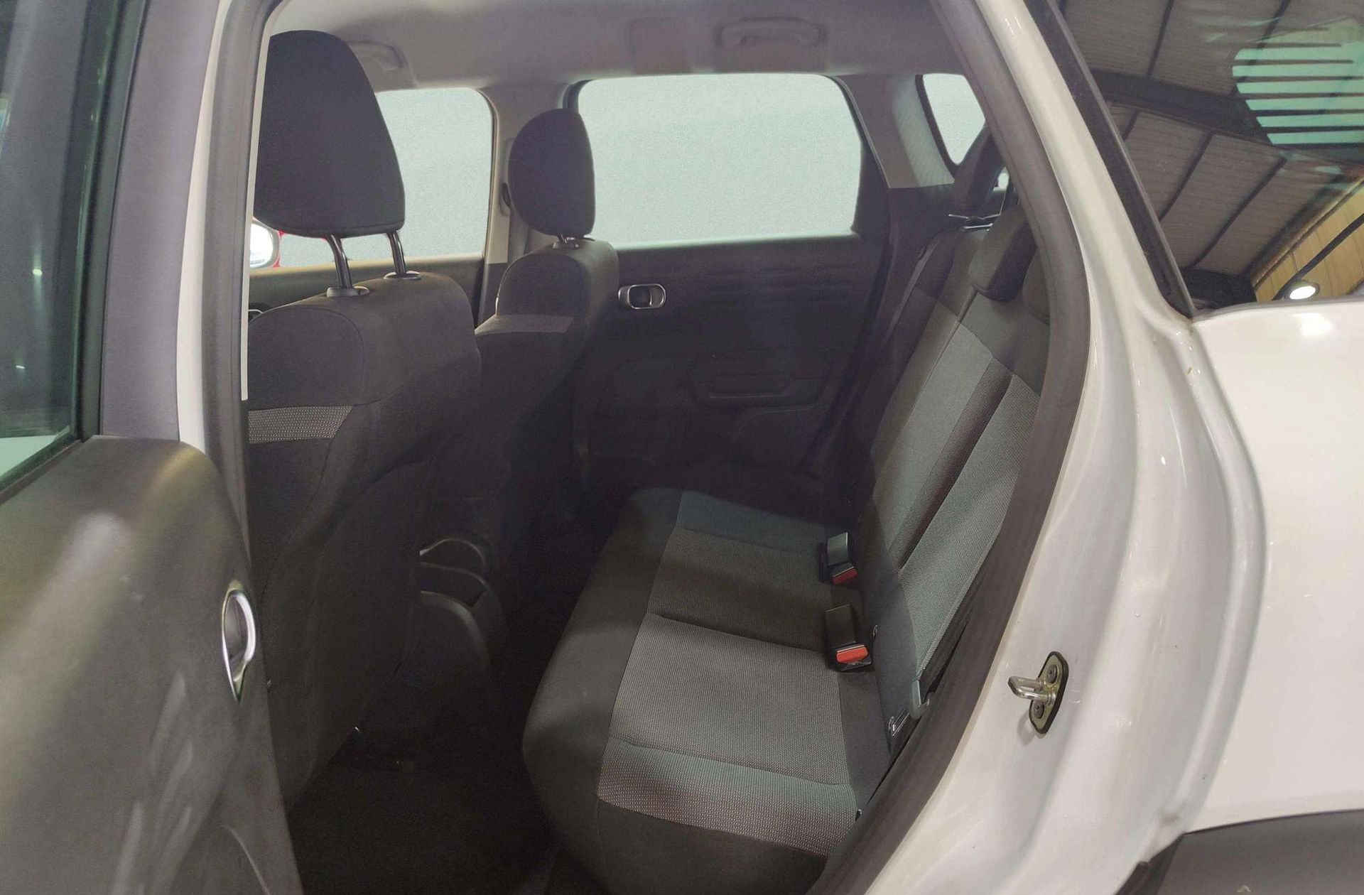 Citroën C3 Aircross PureTech 110 Plus - foto 10