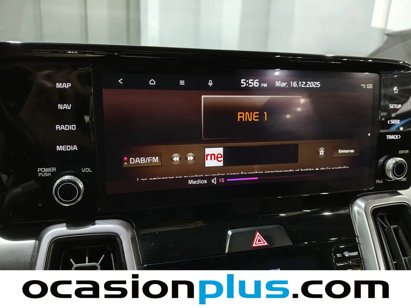 Foto KIA Sorento Kia Sorento 1.6 T-GDi HEV Drive 4x2 7 Plazas (230 CV)