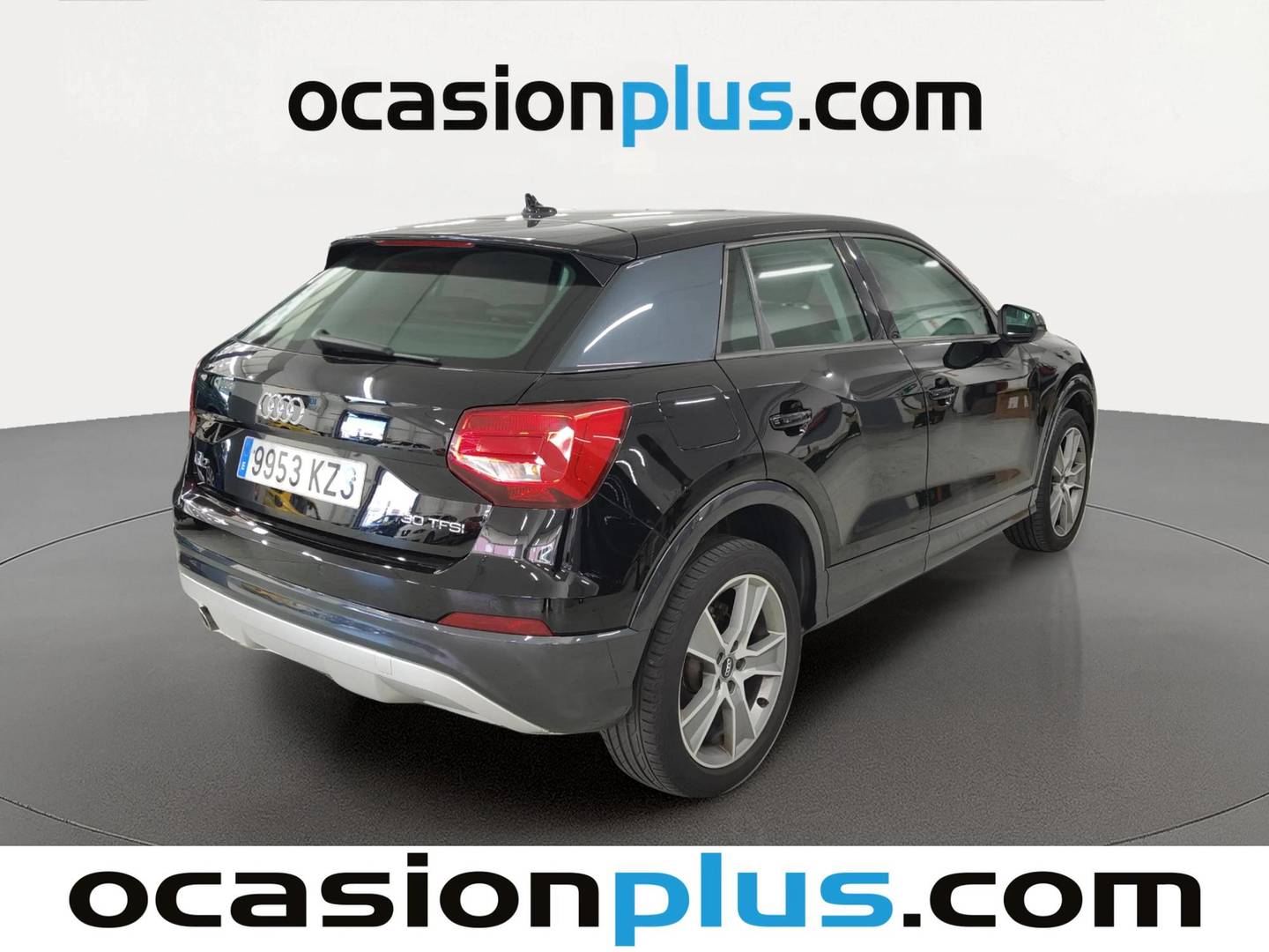 Foto trasera Audi Q2 Audi Q2 design 30 TFSI (116 CV) derecha