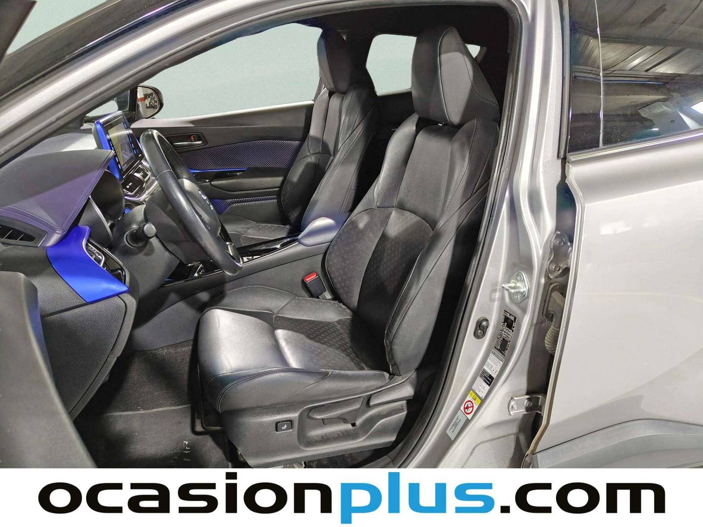 Foto asientos delanteros Toyota C-HR Toyota C-HR 1.8 125H Advance (122 CV)