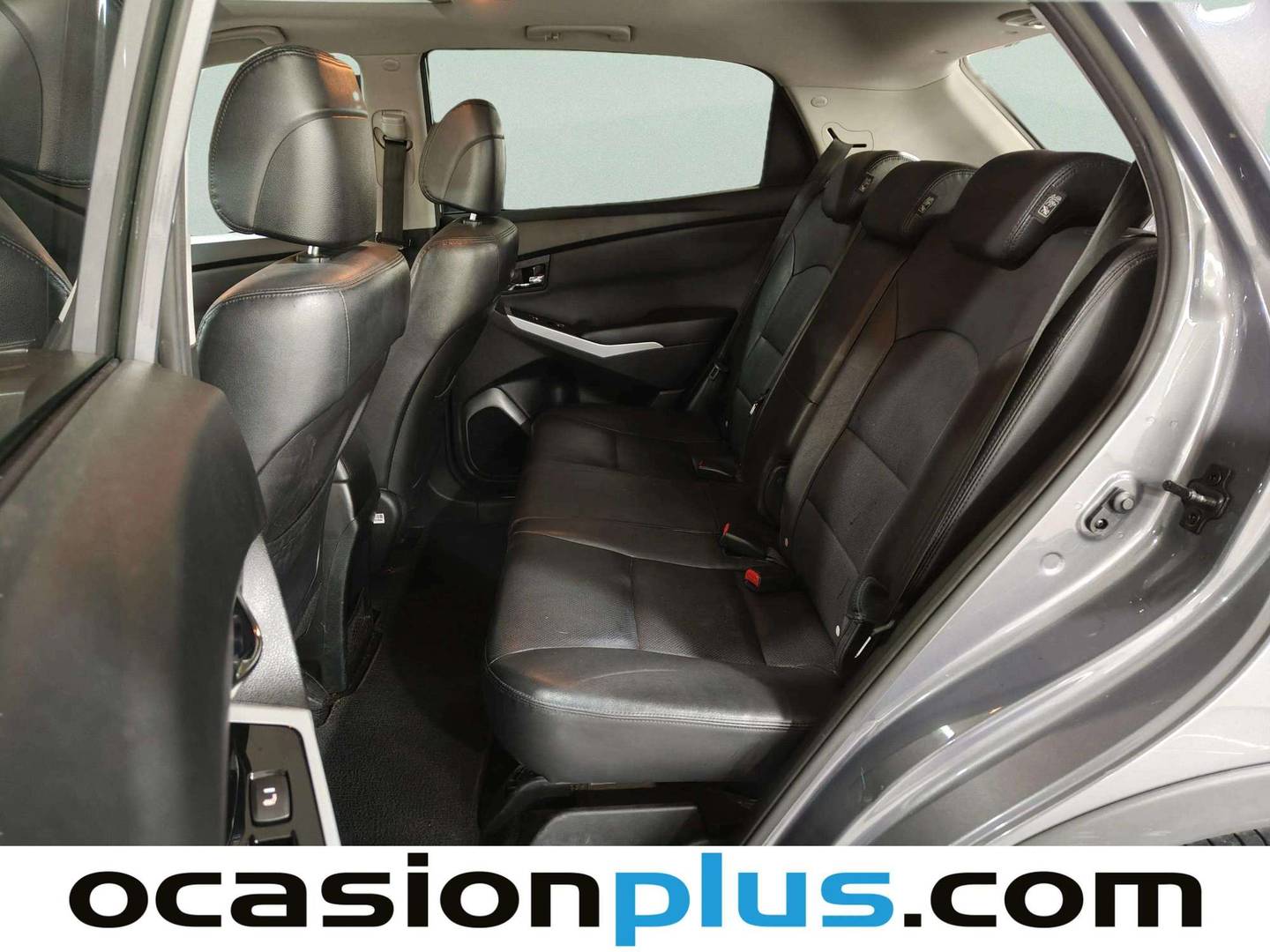Foto asientos traseros SsangYong Korando SsangYong Korando D20T Limited 4x2 (149 CV)