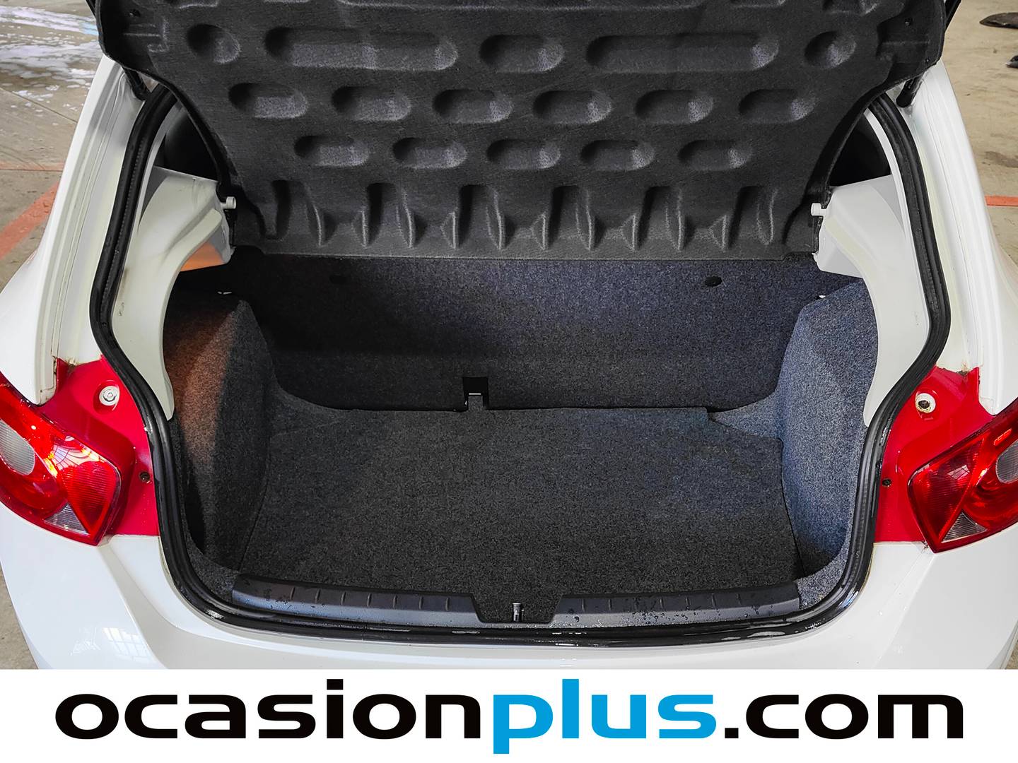 Fotos maletero Seat Ibiza Seat Ibiza 1.6 TDI Reference (90 CV)