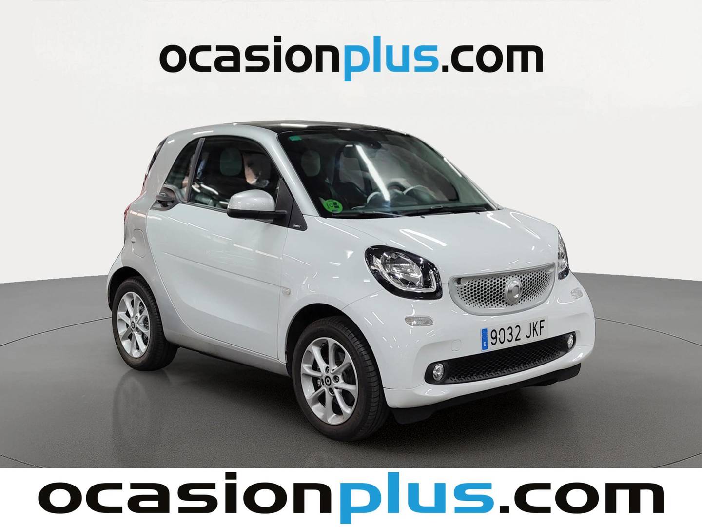 Foto delantera Smart fortwo Smart ForTwo Coupe 52 Passion (71 CV) derecha