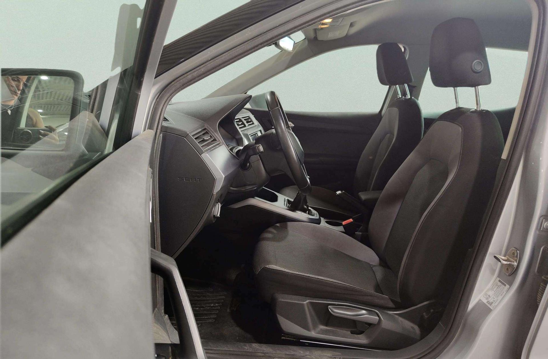 SEAT Arona 1.6 TDI Ecomotive Style - foto 9