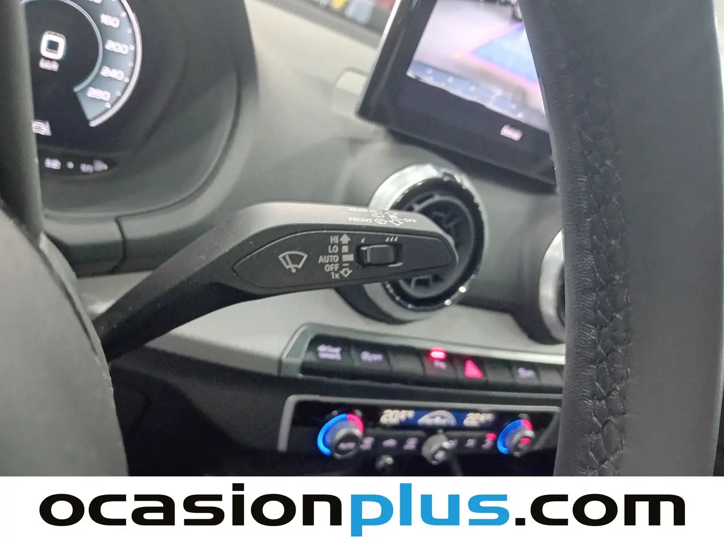 Foto Audi Q2 Audi Q2 S line 35 TFSI (150 CV) S tronic Pack S-Line