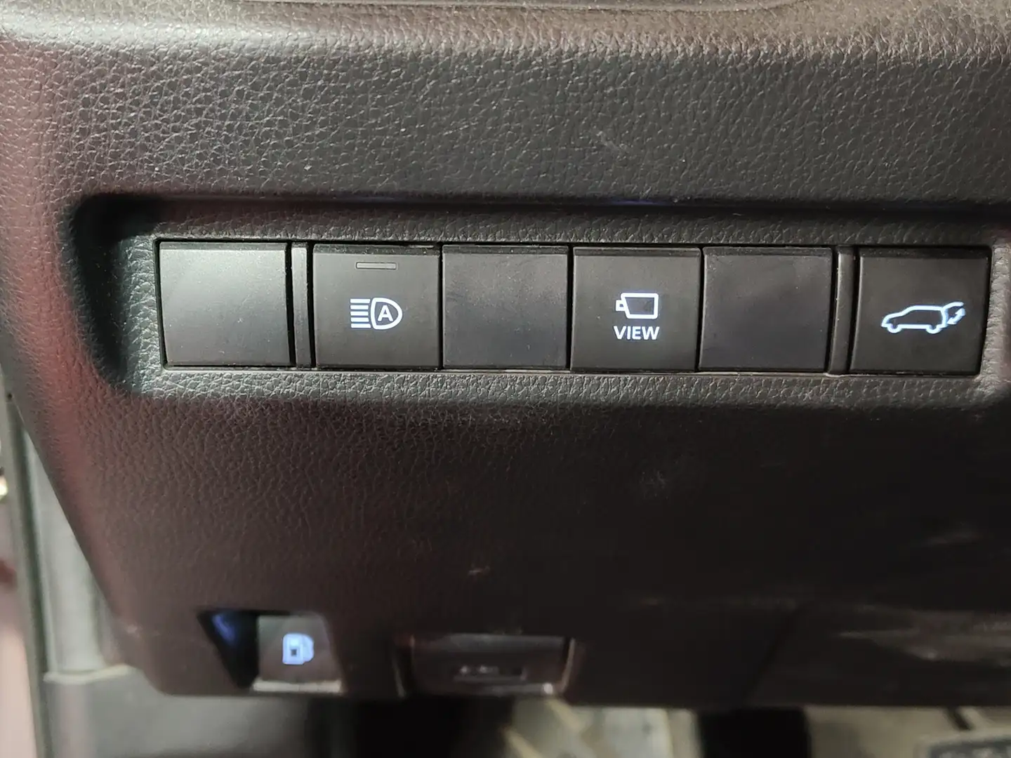 Foto Toyota Rav4 Toyota Rav4 2.5l hybrid Luxury (218 CV)