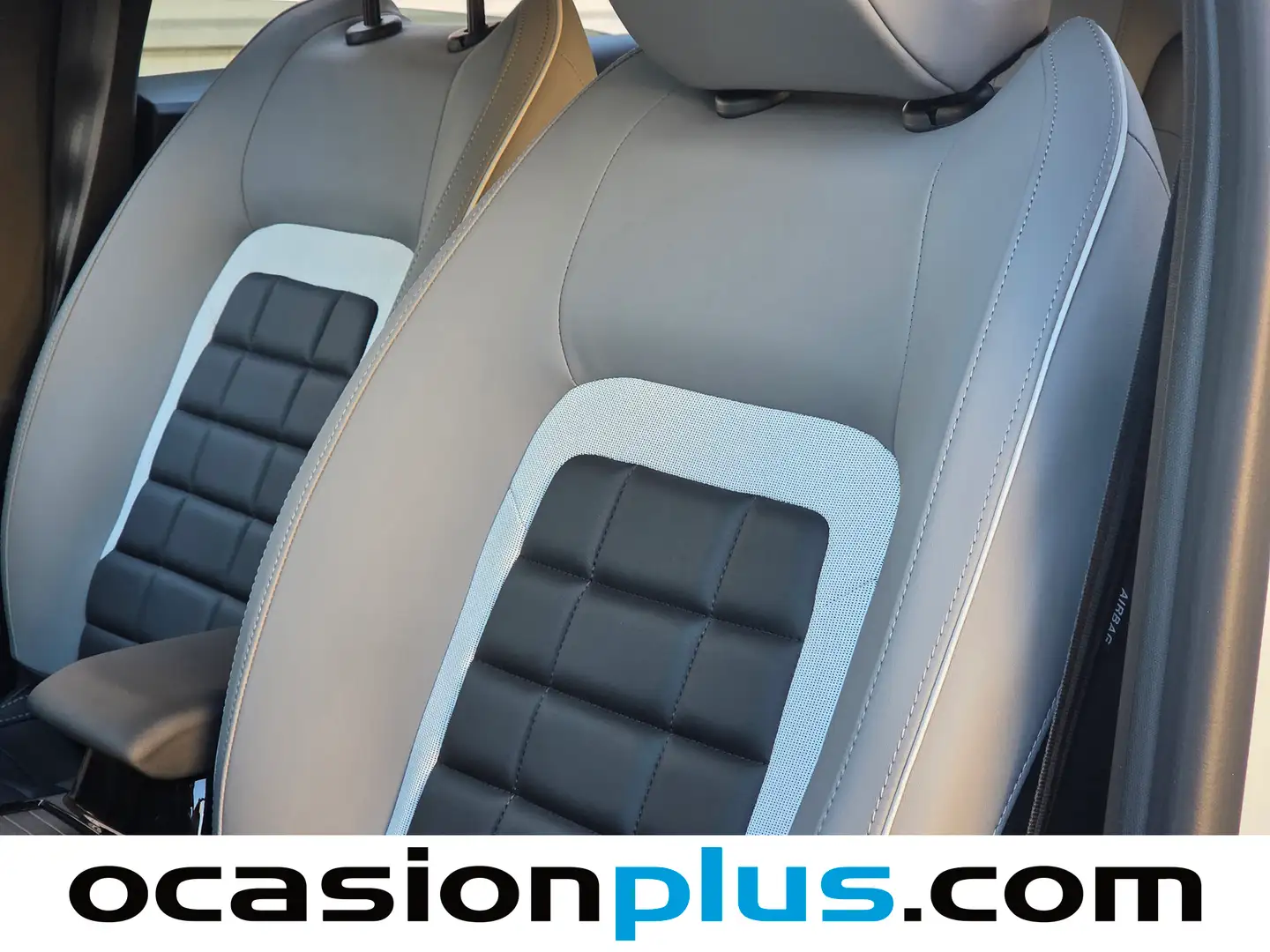 Foto Citroën C4 Citroen C4 Hybrid 136 e-DCS6 Max (136 CV)