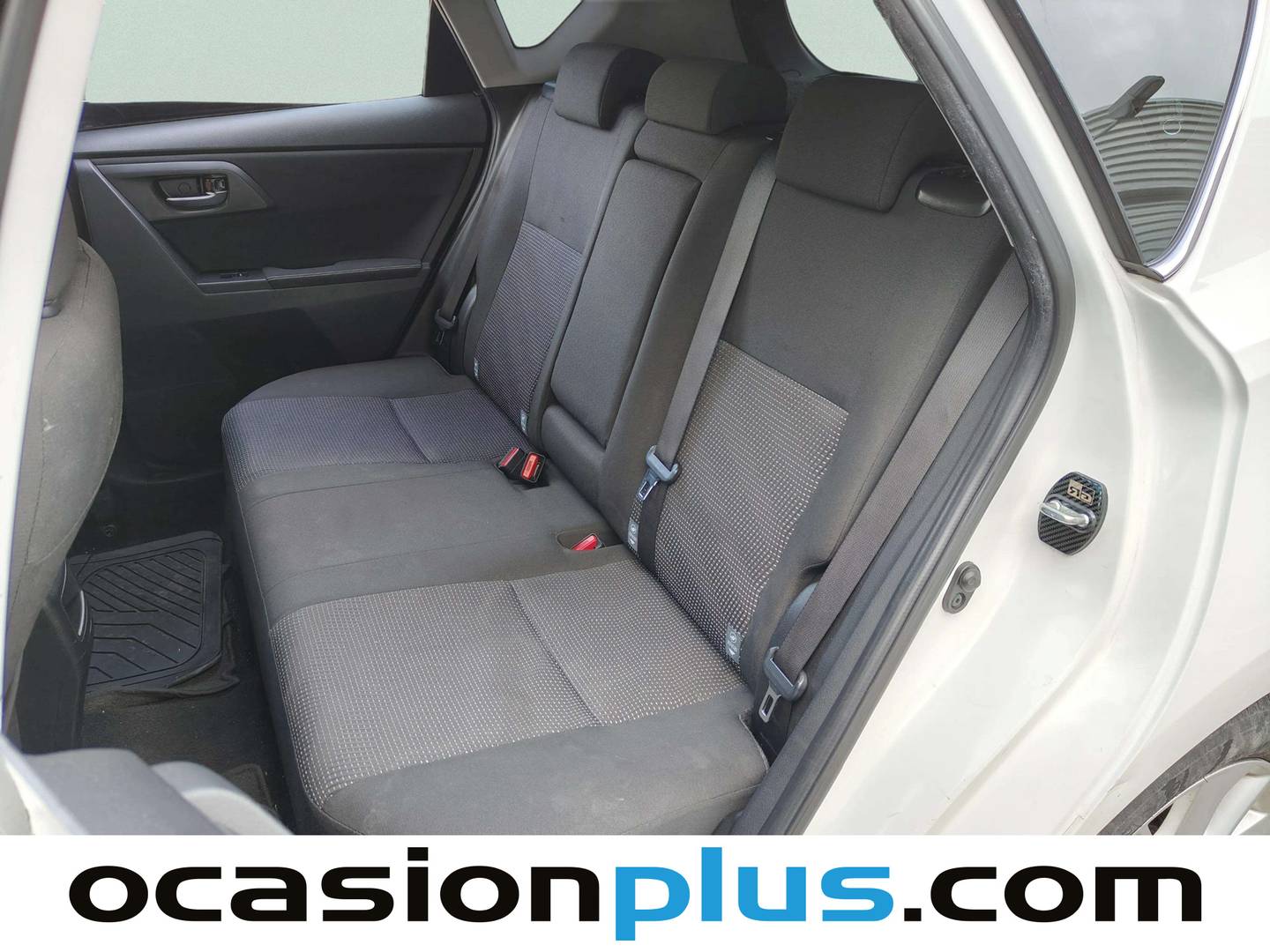 Foto Toyota Auris Toyota Auris 90D Active (90 CV)