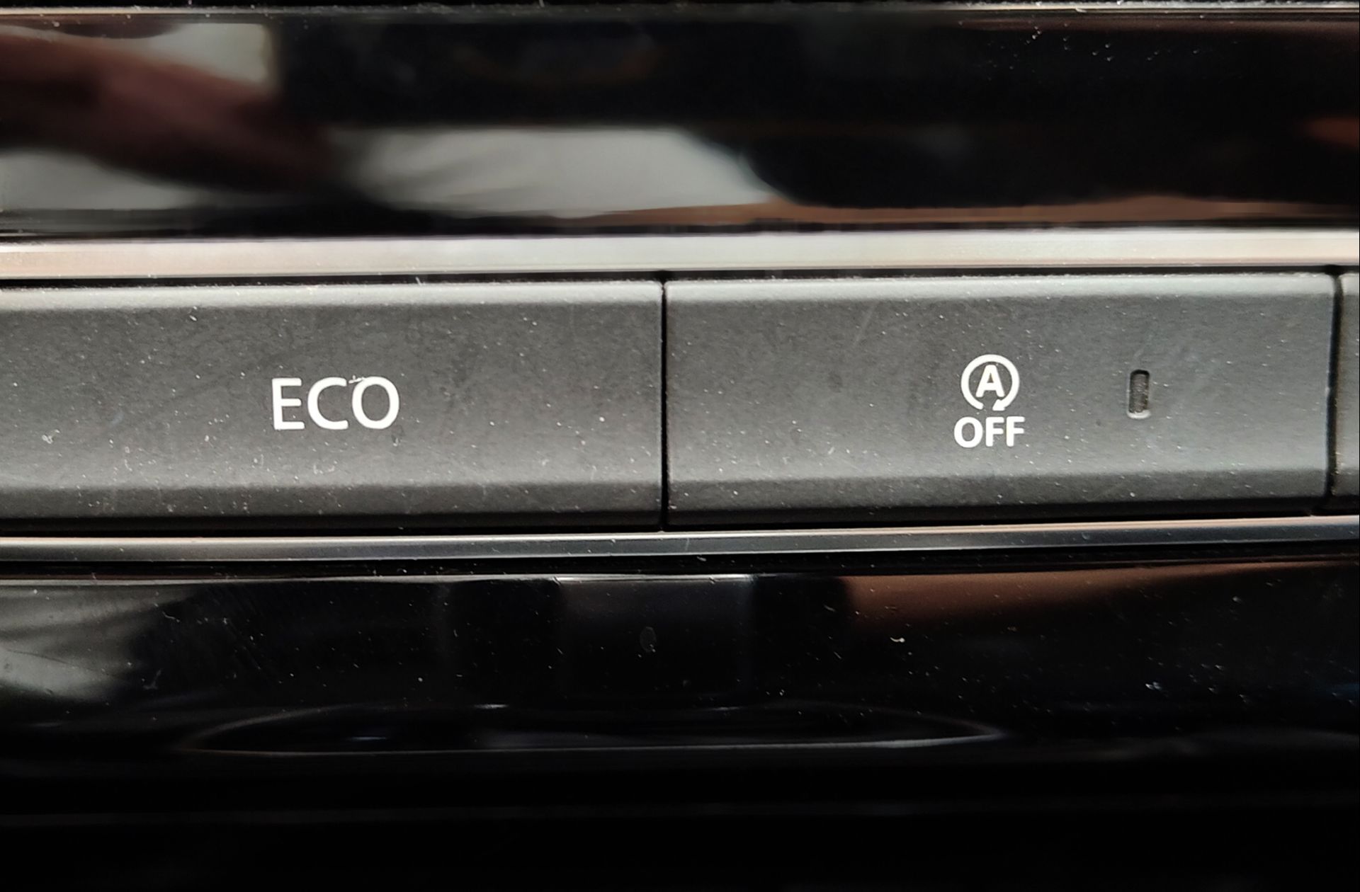 Renault Koleos Zen dCi X-Tronic - foto 33
