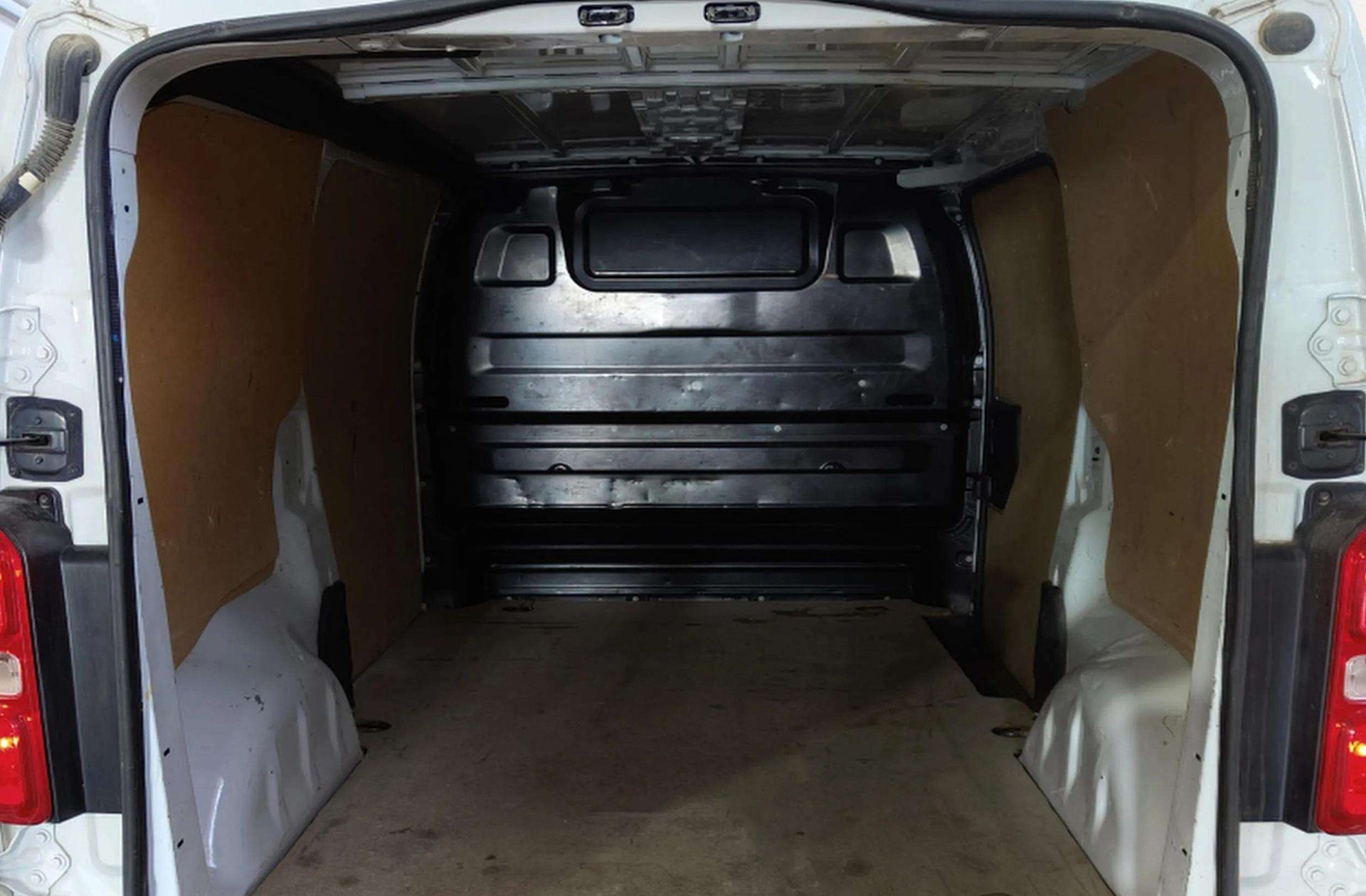 Citroën Jumpy Furgon BlueHDi 120 Talla M - foto 13