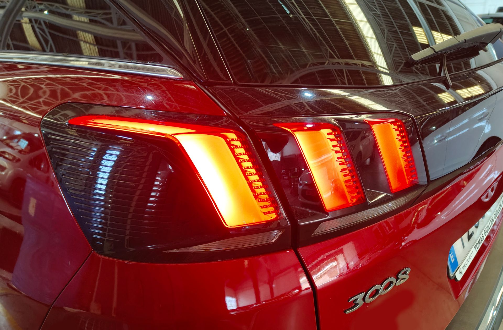 Peugeot 3008 PureTech 130 GT Line - foto 19