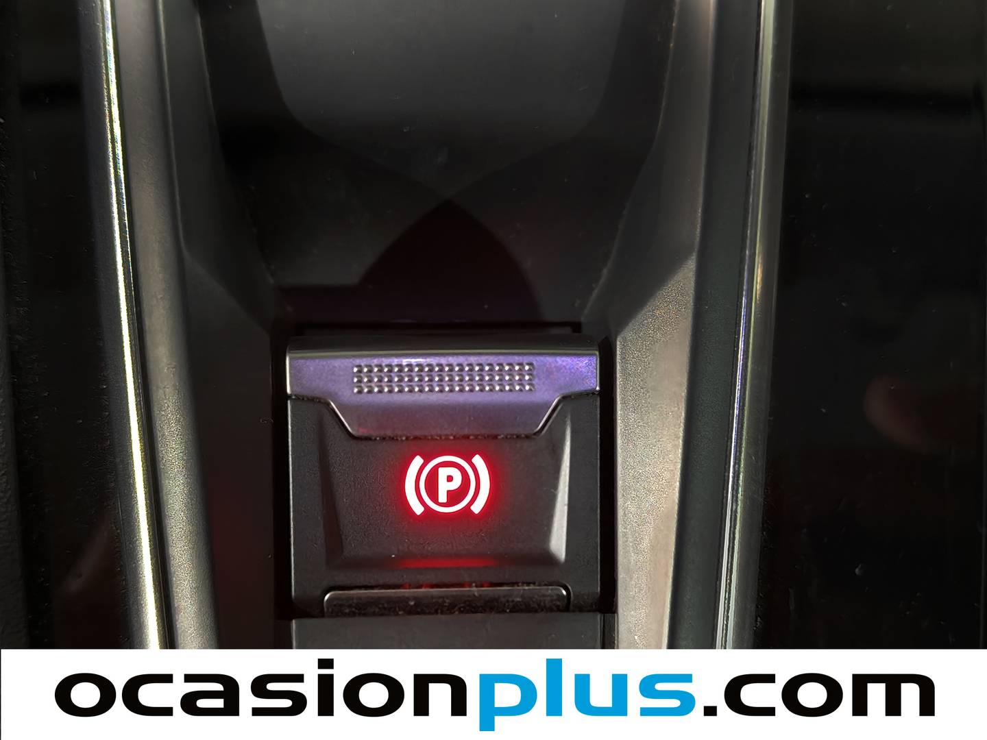 Foto Peugeot 508 Peugeot 508 PureTech 130 Active Pack EAT8 (130 CV)