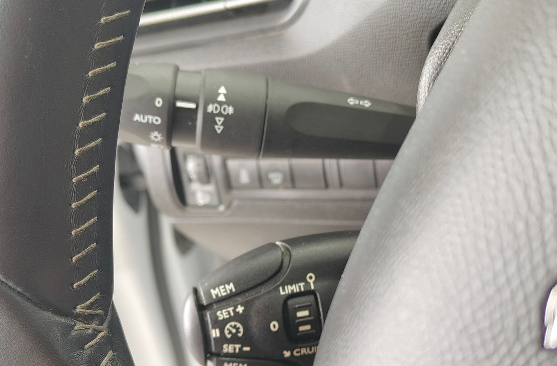 Peugeot 308 PureTech 130 Style - foto 27