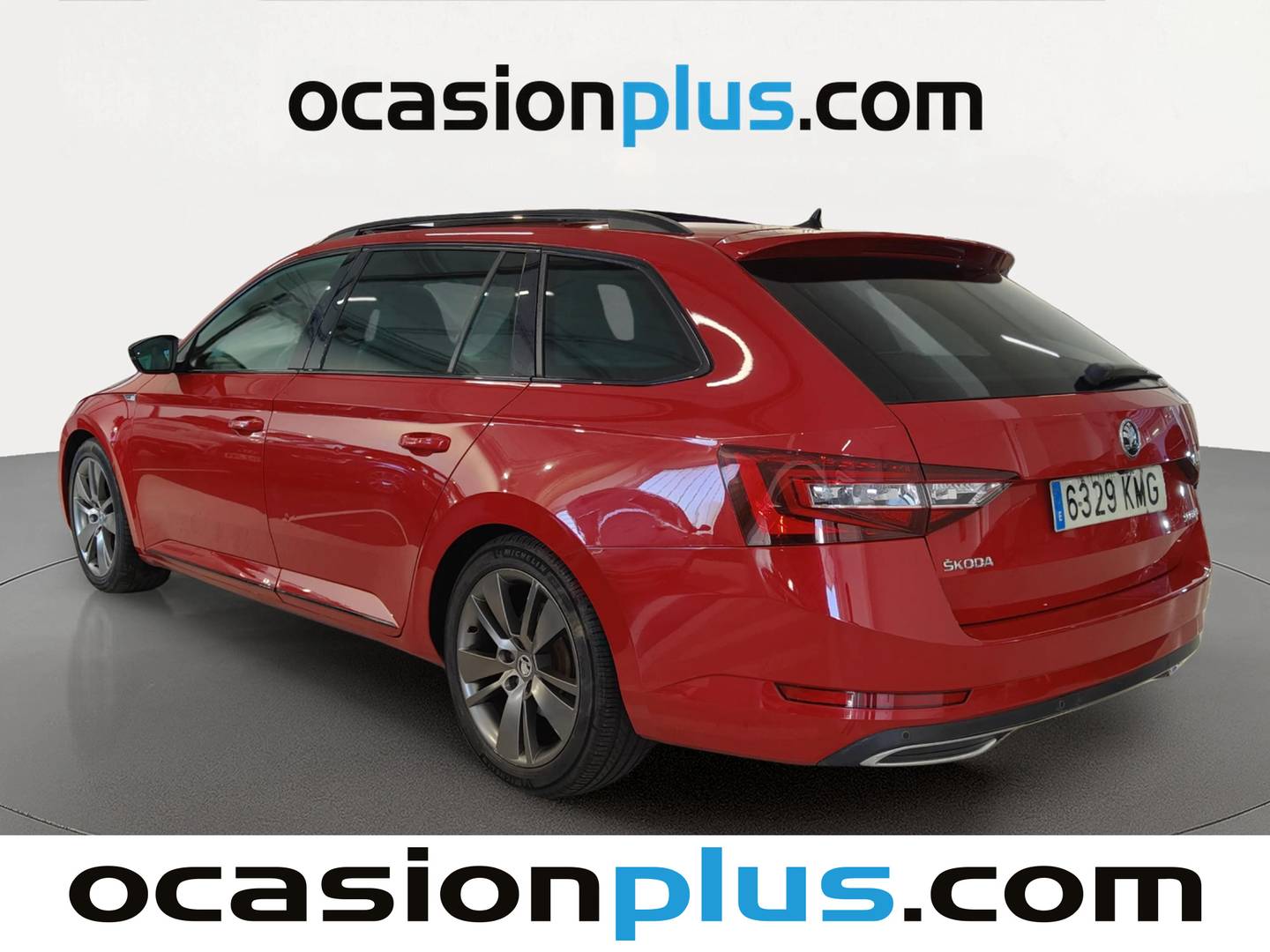 Foto trasera Skoda Superb Skoda Superb Combi 2.0 TDI Sport Line DSG (190 CV) izquierda