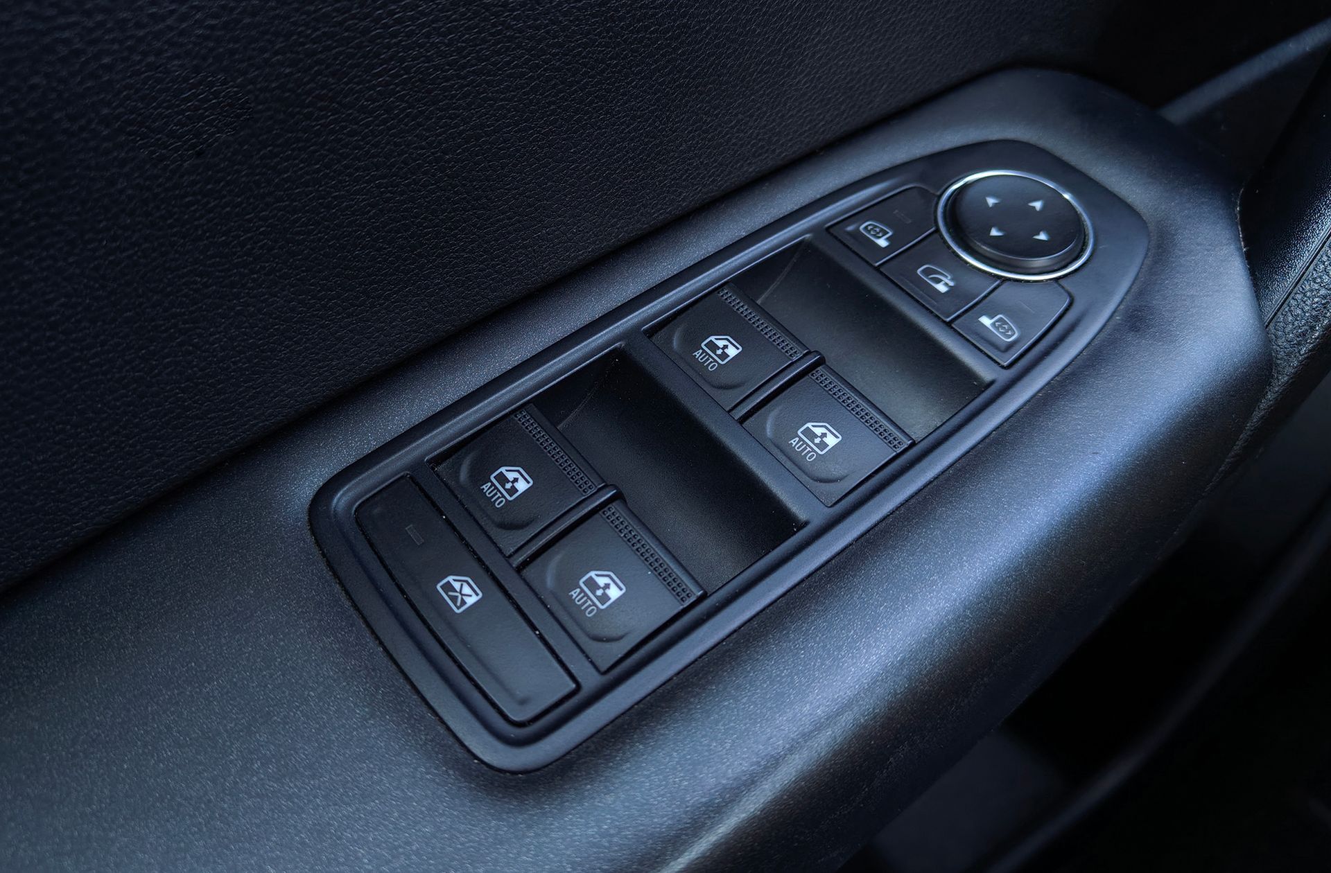 Renault Captur Evolution TCe - foto 37