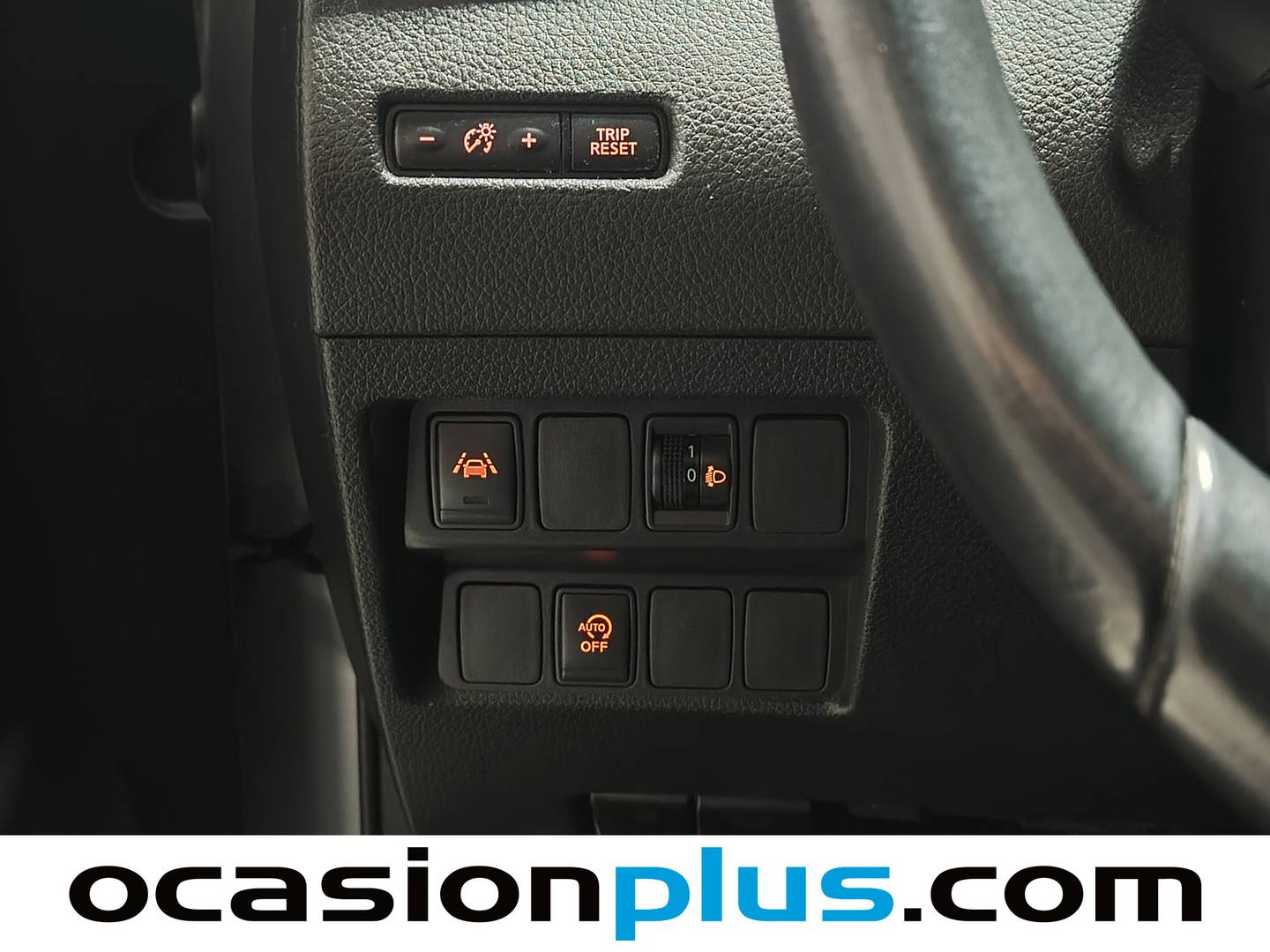 Extras del Nissan QASHQAI Nissan Qashqai DIG-T 115 N-Connecta 4x2 (115 CV)