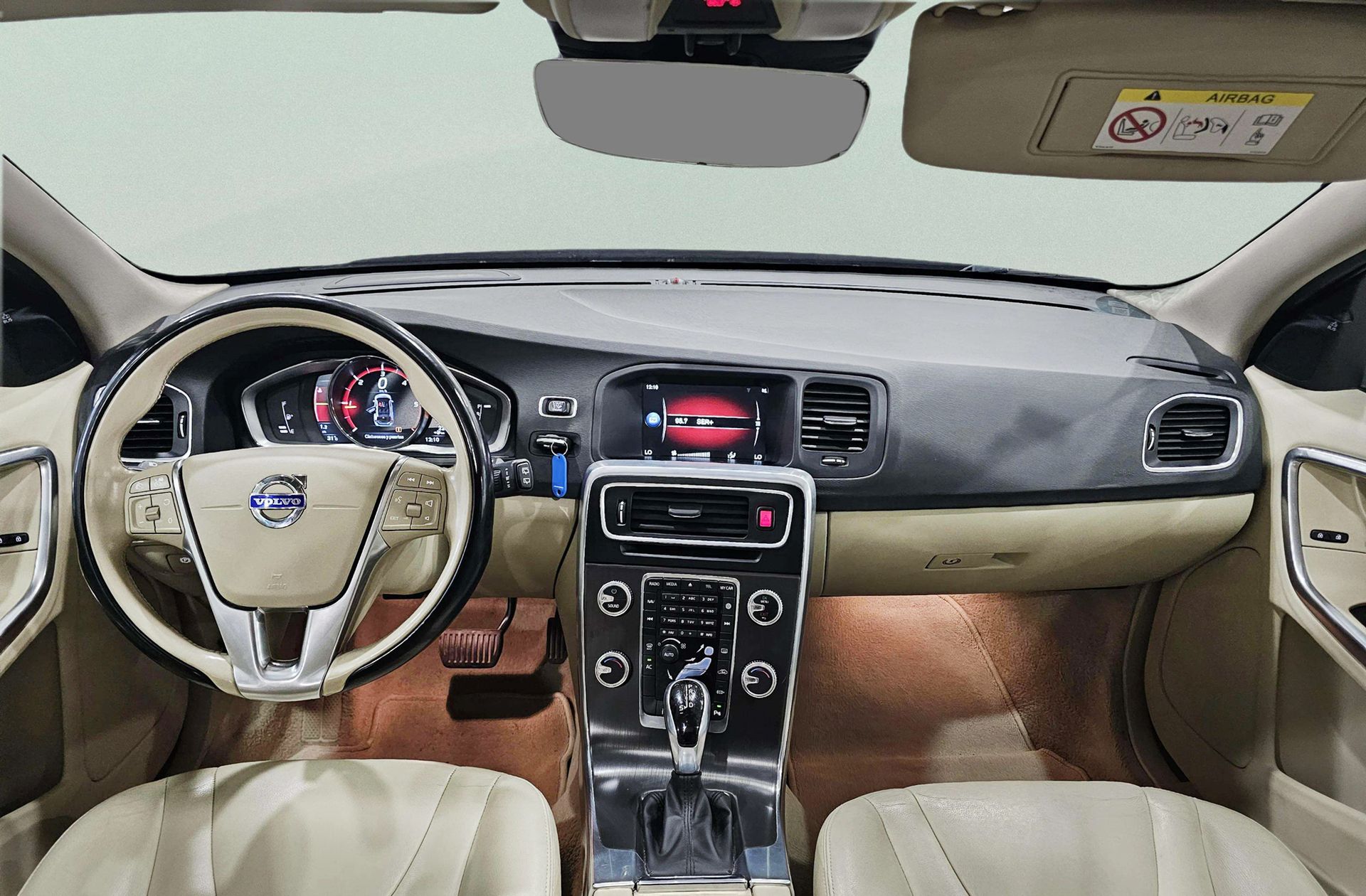 Volvo V60 D3 Summum - foto 6