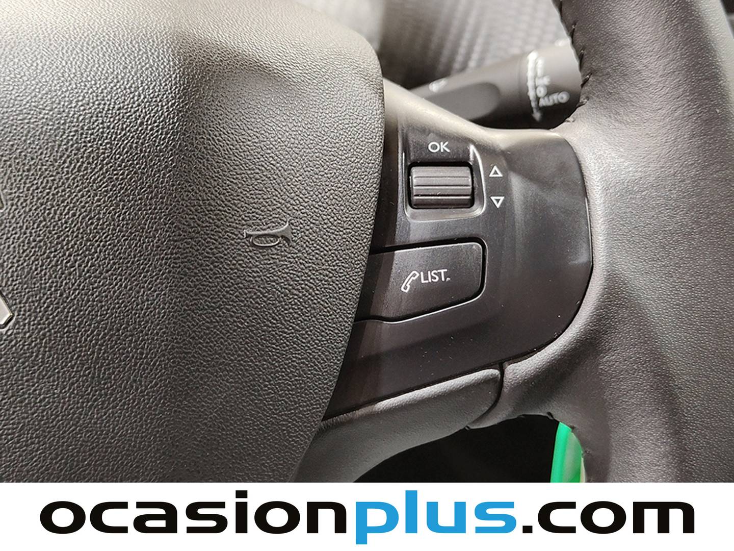 Foto Peugeot 208 Peugeot 208 BlueHDi 100 S&S Signature (99 CV)