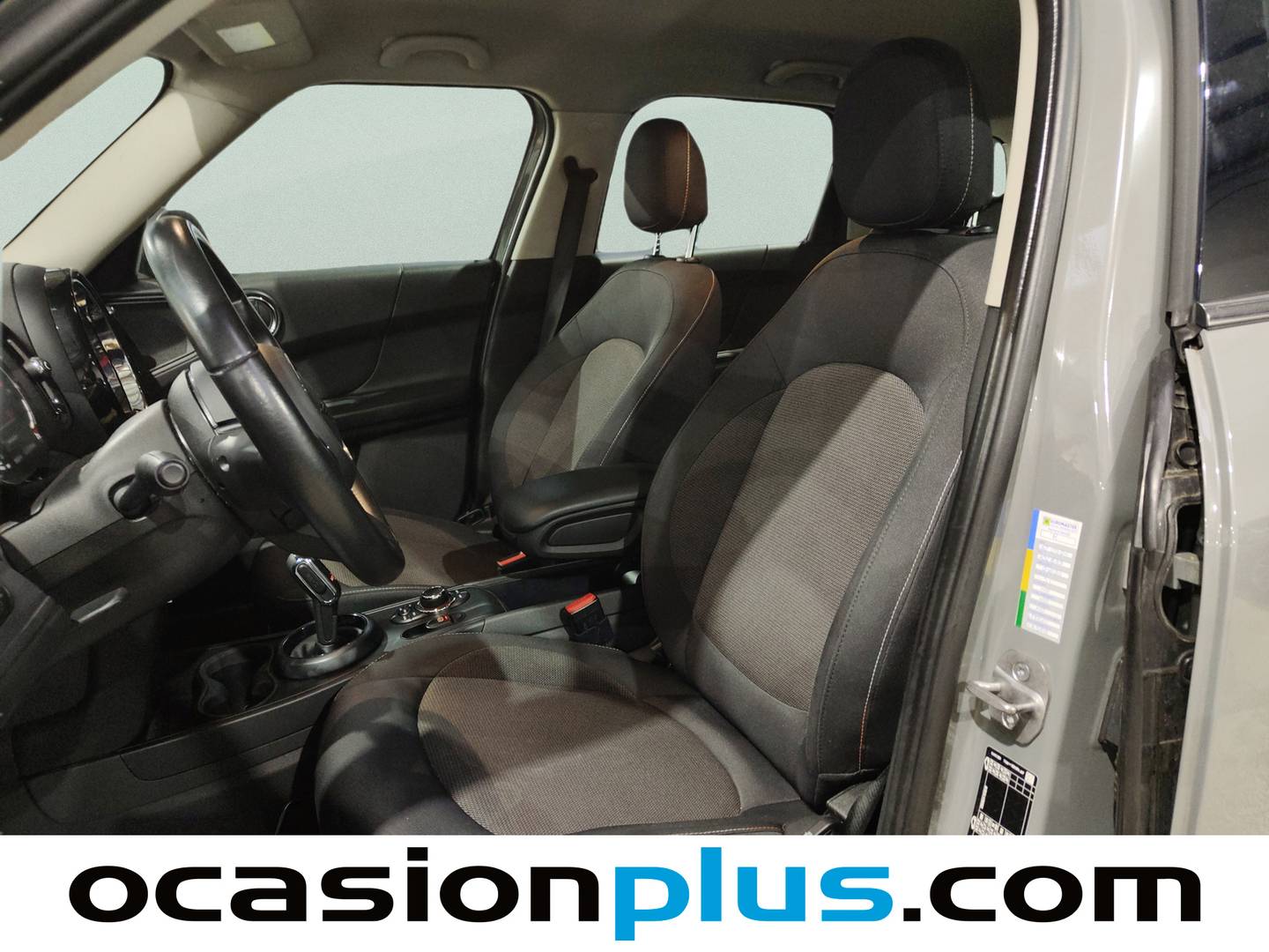 Foto asientos delanteros Mini Countryman MINI MINI Countryman One D (116 CV)