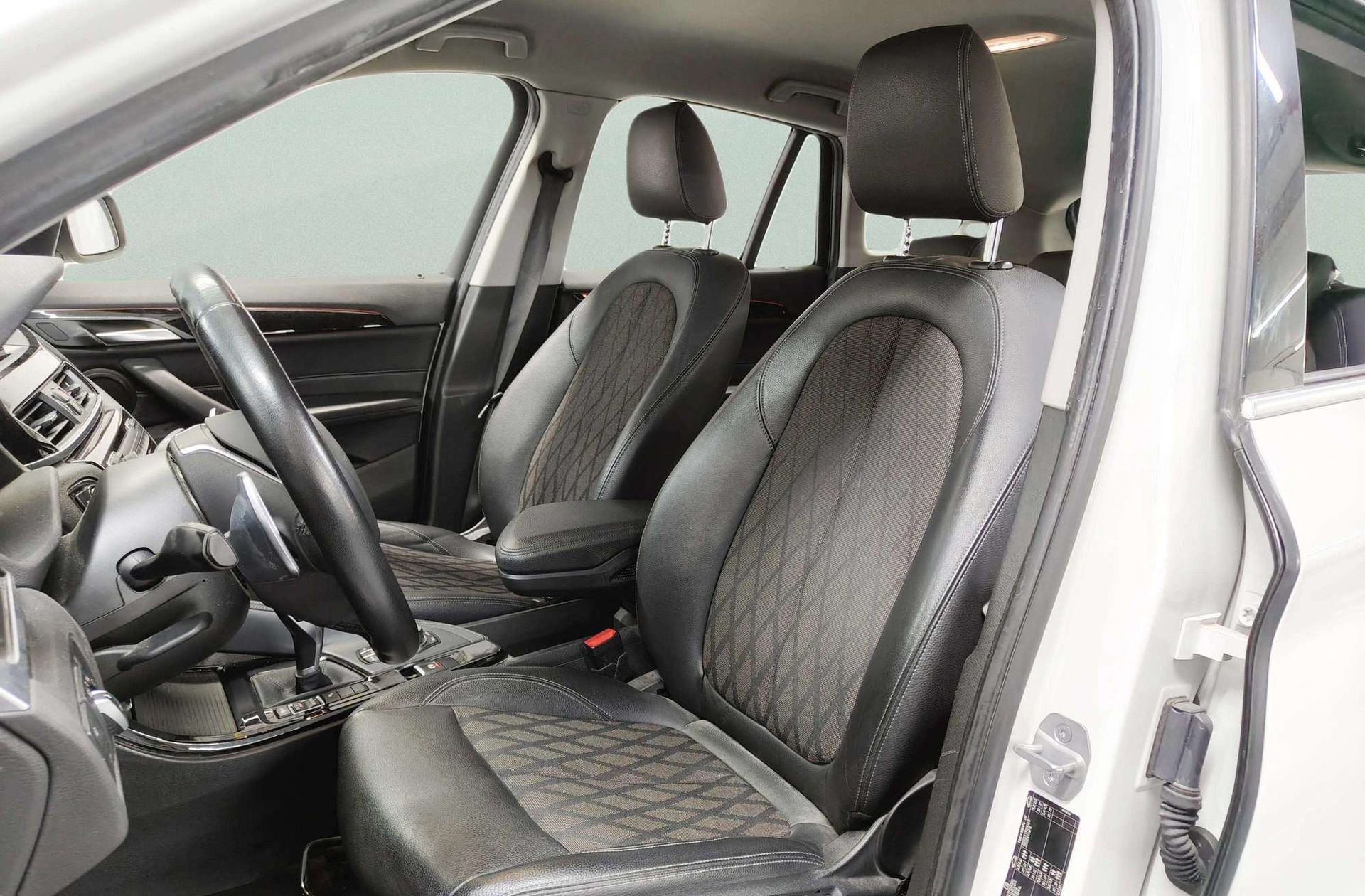 BMW X1 sDrive20i - foto 14