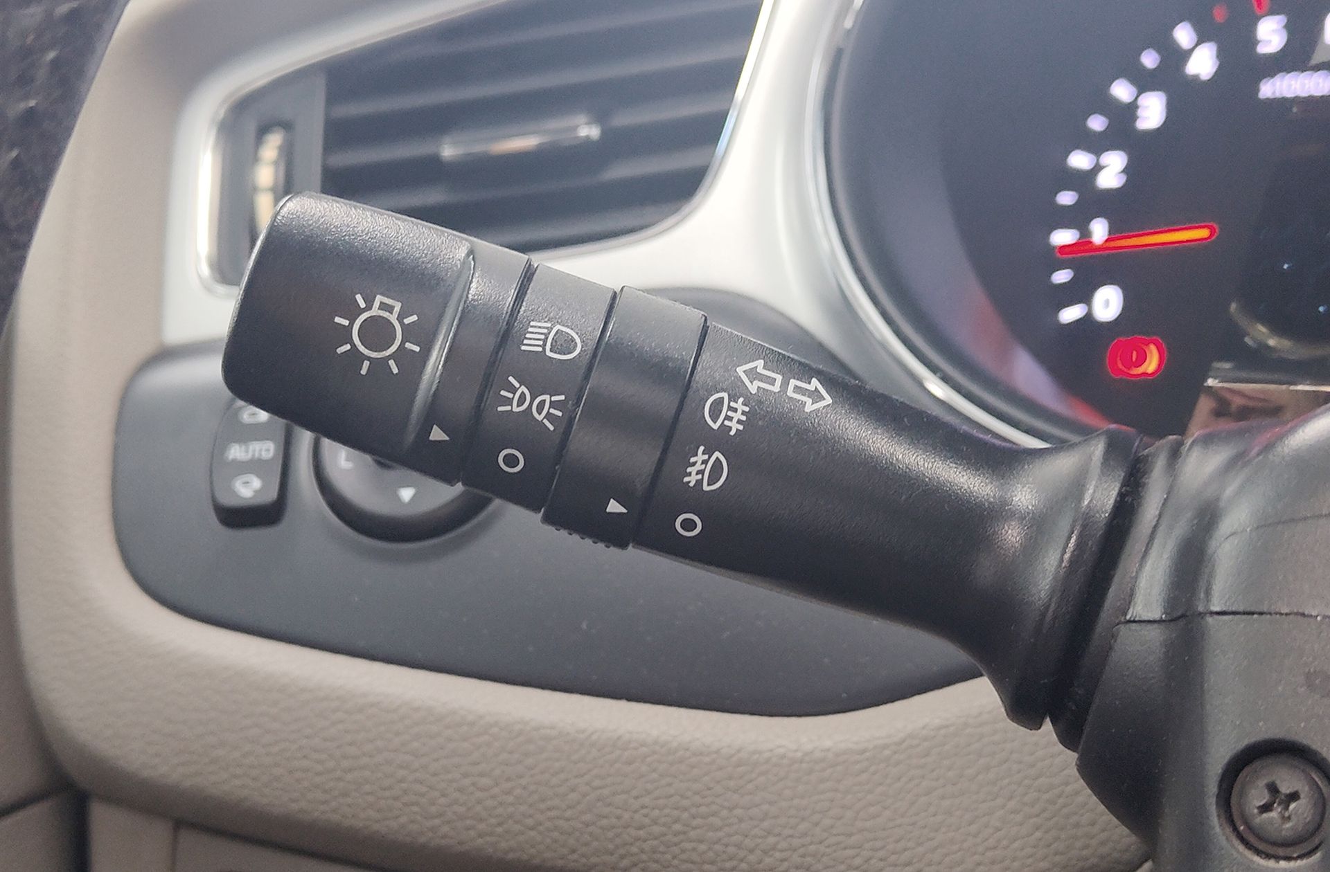 Kia Ceed 1.6 CRDi VGT Drive - foto 22