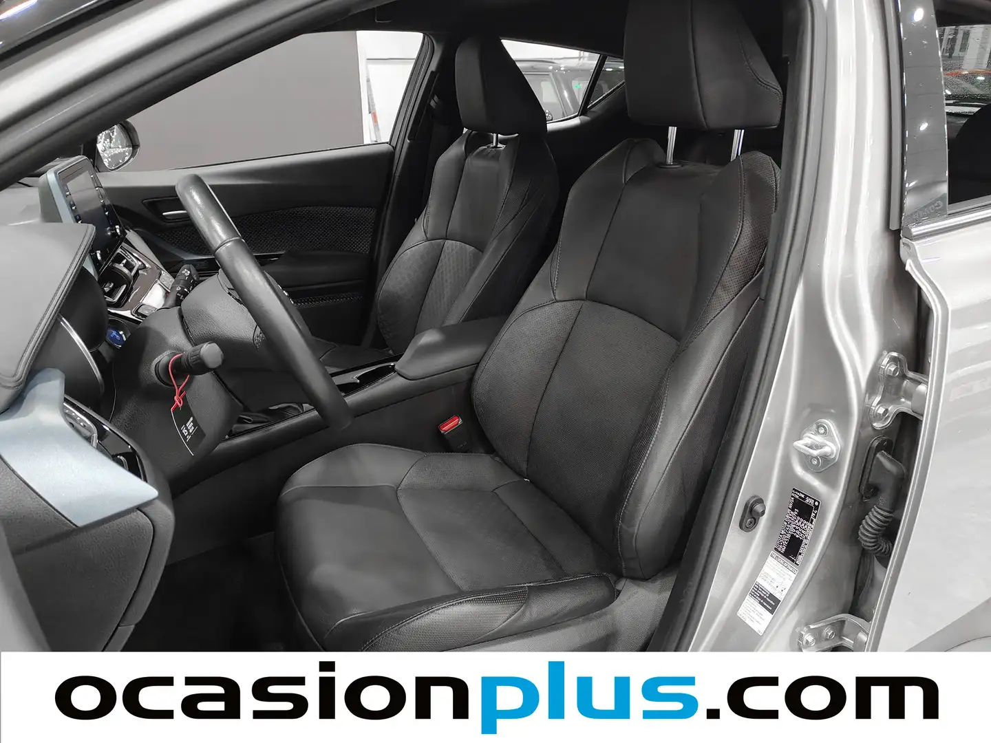 Foto Toyota C-HR Toyota C-HR 180H Advance  (184 CV)