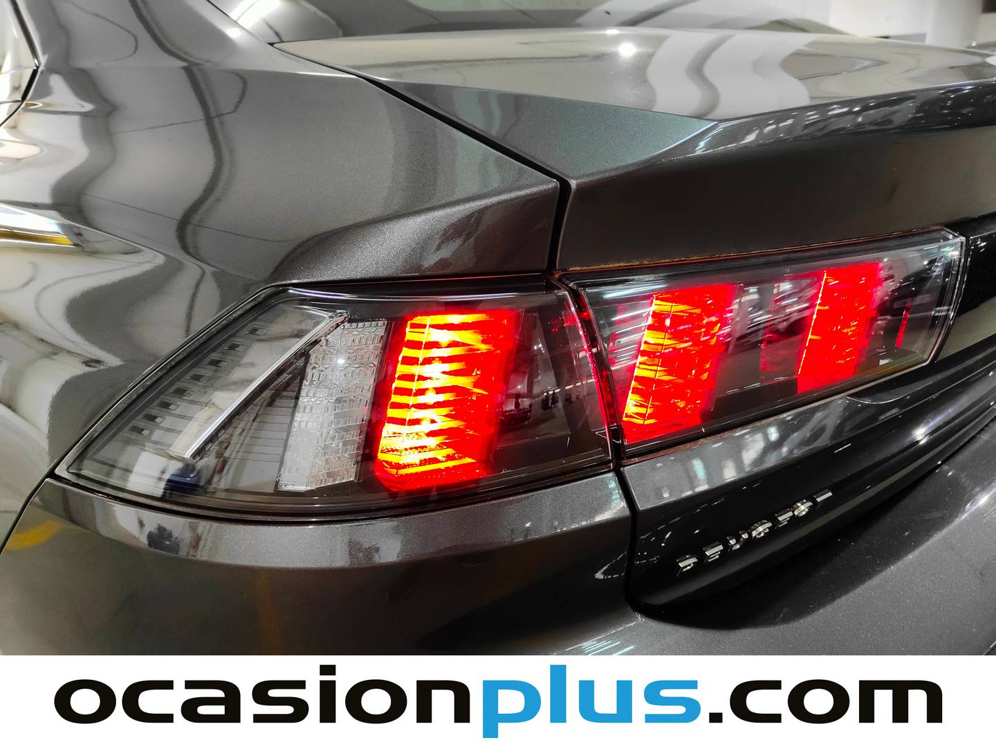 Foto Peugeot 508 Peugeot 508 PureTech 130 Active Pack EAT8 (130 CV)