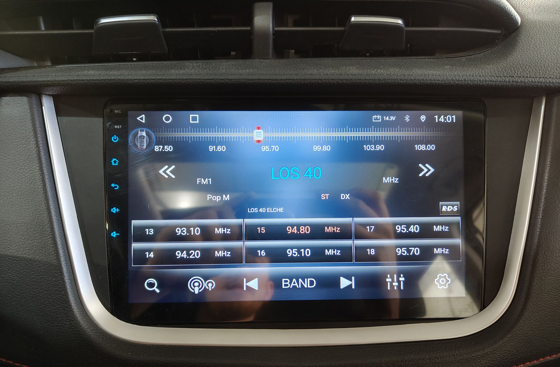 SWM G01 1.5T Luxury - foto 32