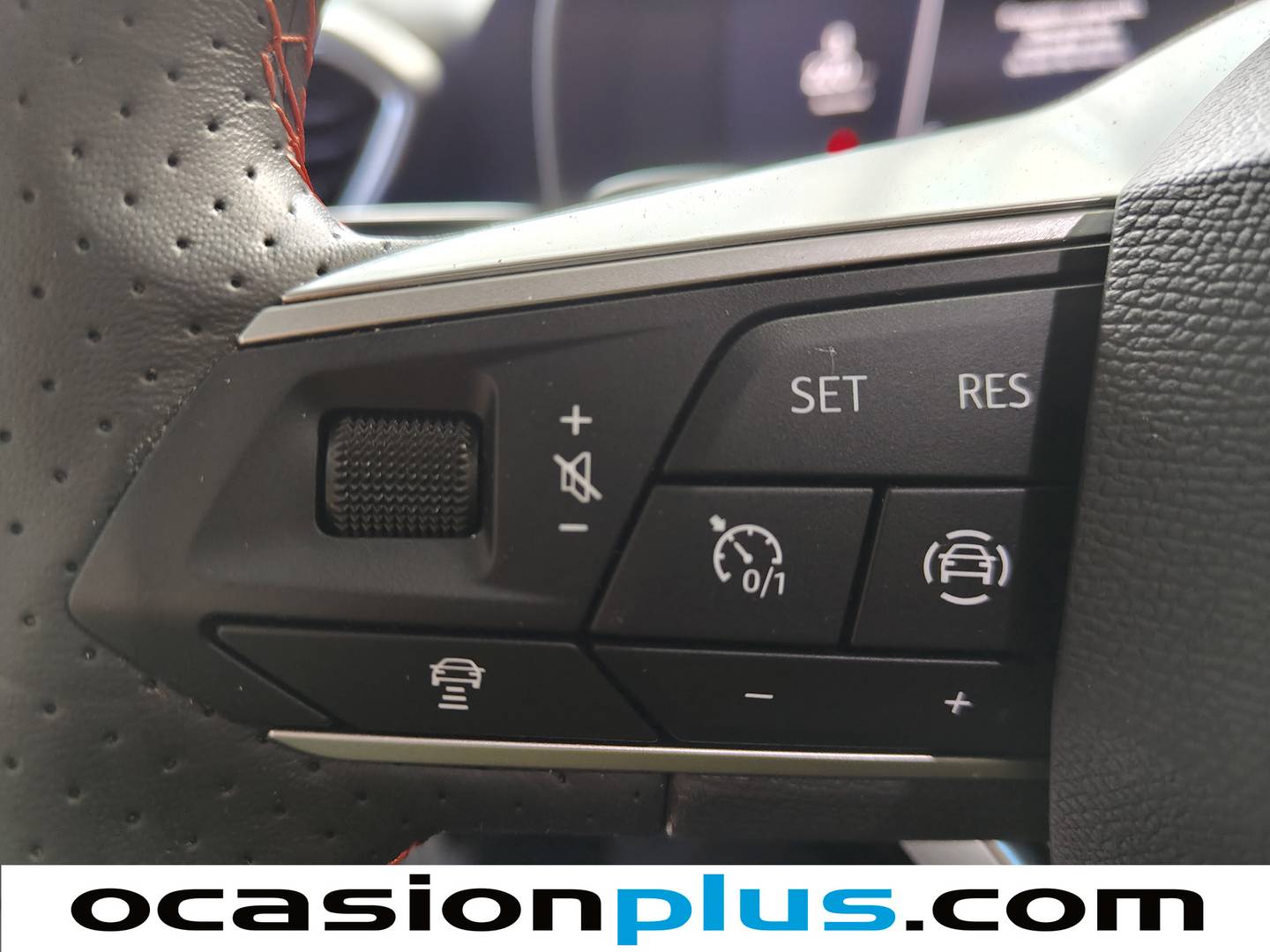 Foto Seat León SEAT León 1.5 eTSI S&S FR Special Edition Vision DSG  (150 CV)