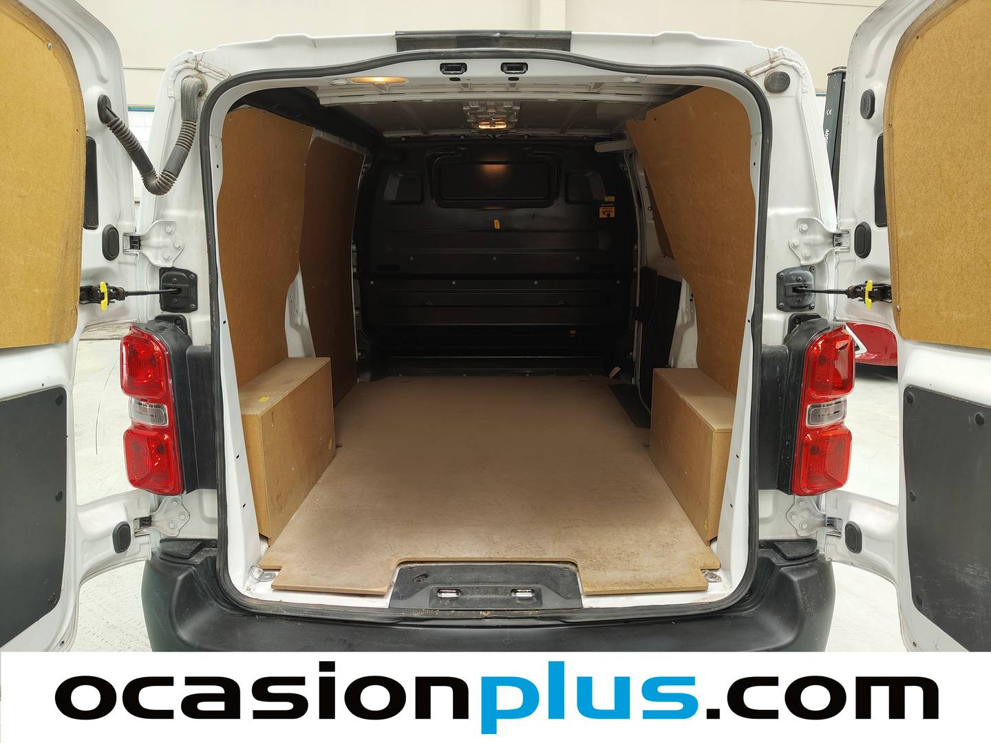 Foto asientos traseros Toyota Proace Toyota Proace Furgon 1.5D GX Plus L1 (102 CV)