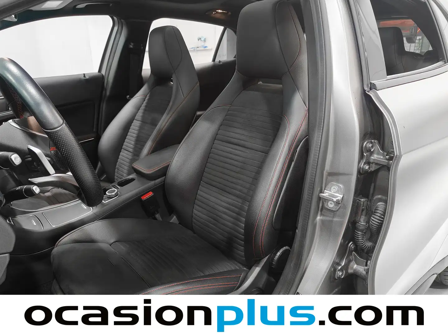 Foto Mercedes GLA Mercedes-Benz GLA GLA 200 (156 CV) Pack AMG